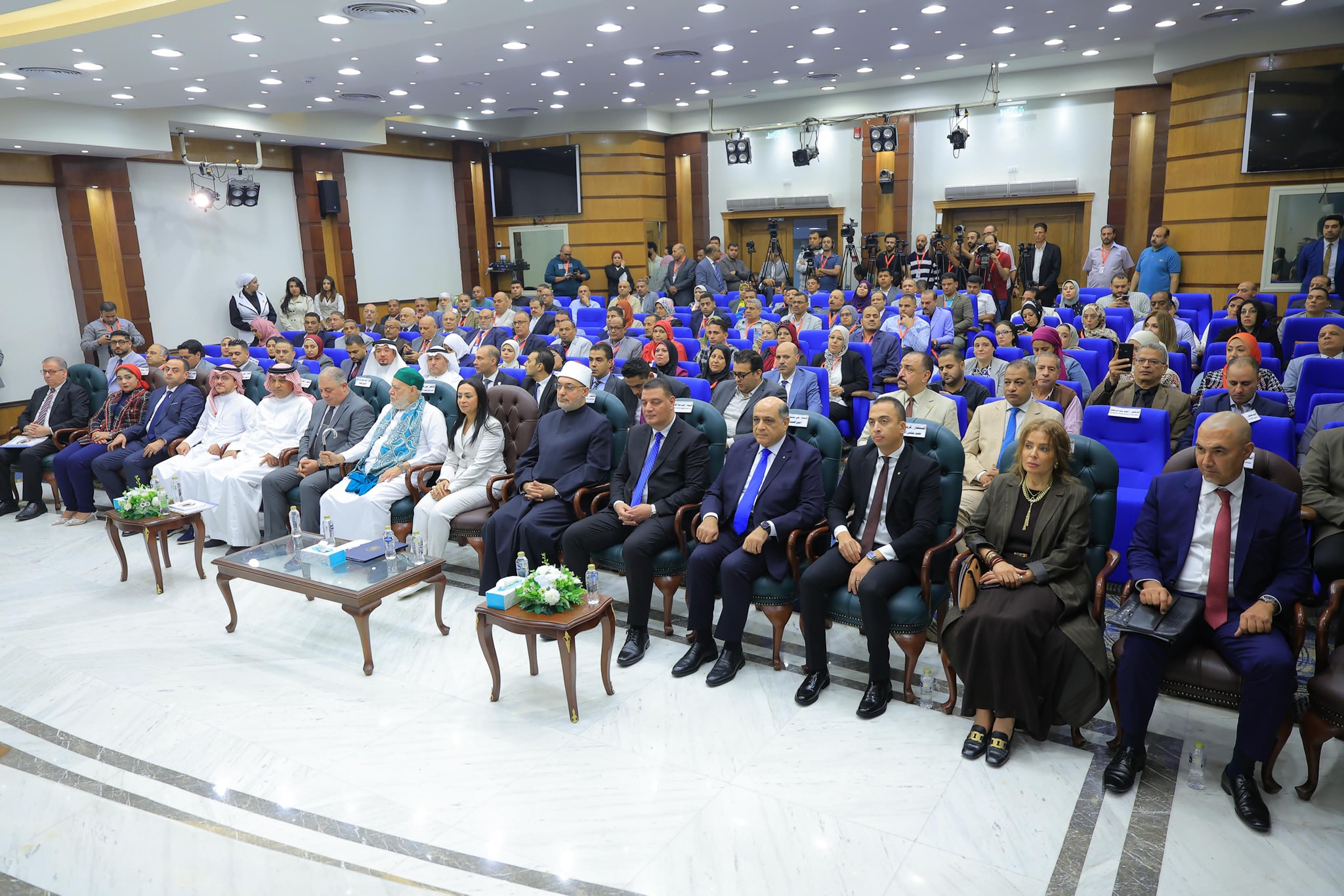 قرعة اختيار 12 ألف حاج من المتقدمين لحج الجمعيات الأهلية