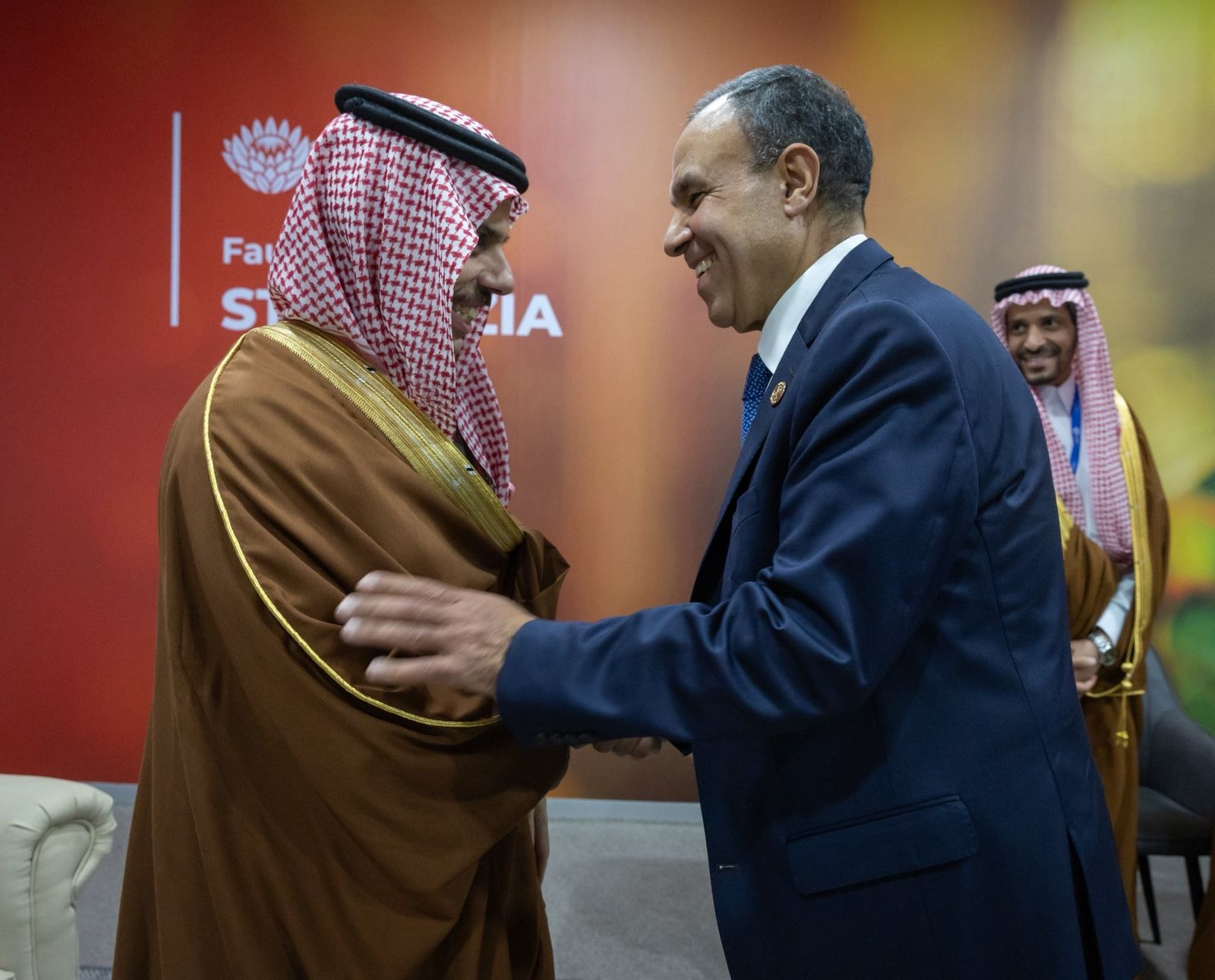 لقاء وزير الخارجية مع وزير الخارجية السعودي