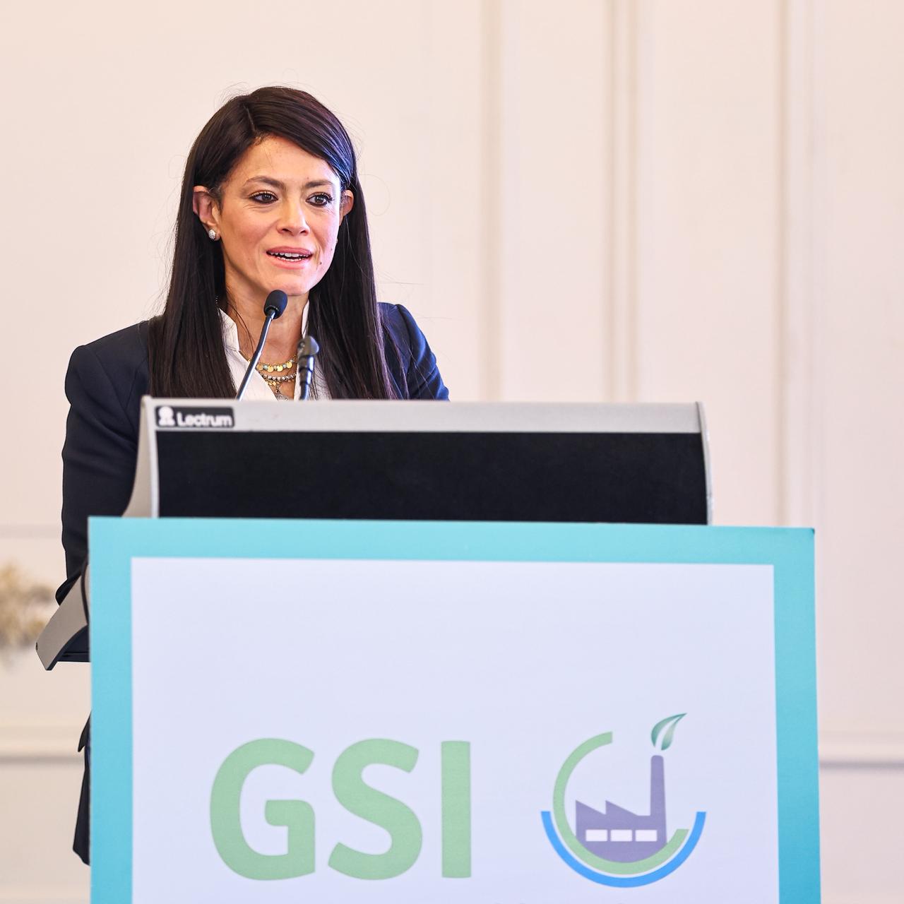 المشاط تُلقي الكلمة الافتتاحية بالفعالية رفيعة المستوى لبرنامج الصناعات الخضراء المستدامة