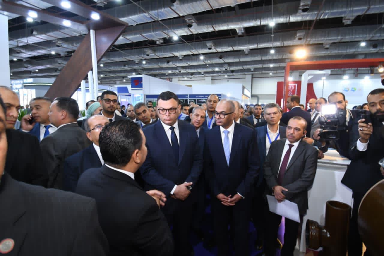 وزير الإسكان يفتتح المؤتمر والمعرض الدولي للمياه
