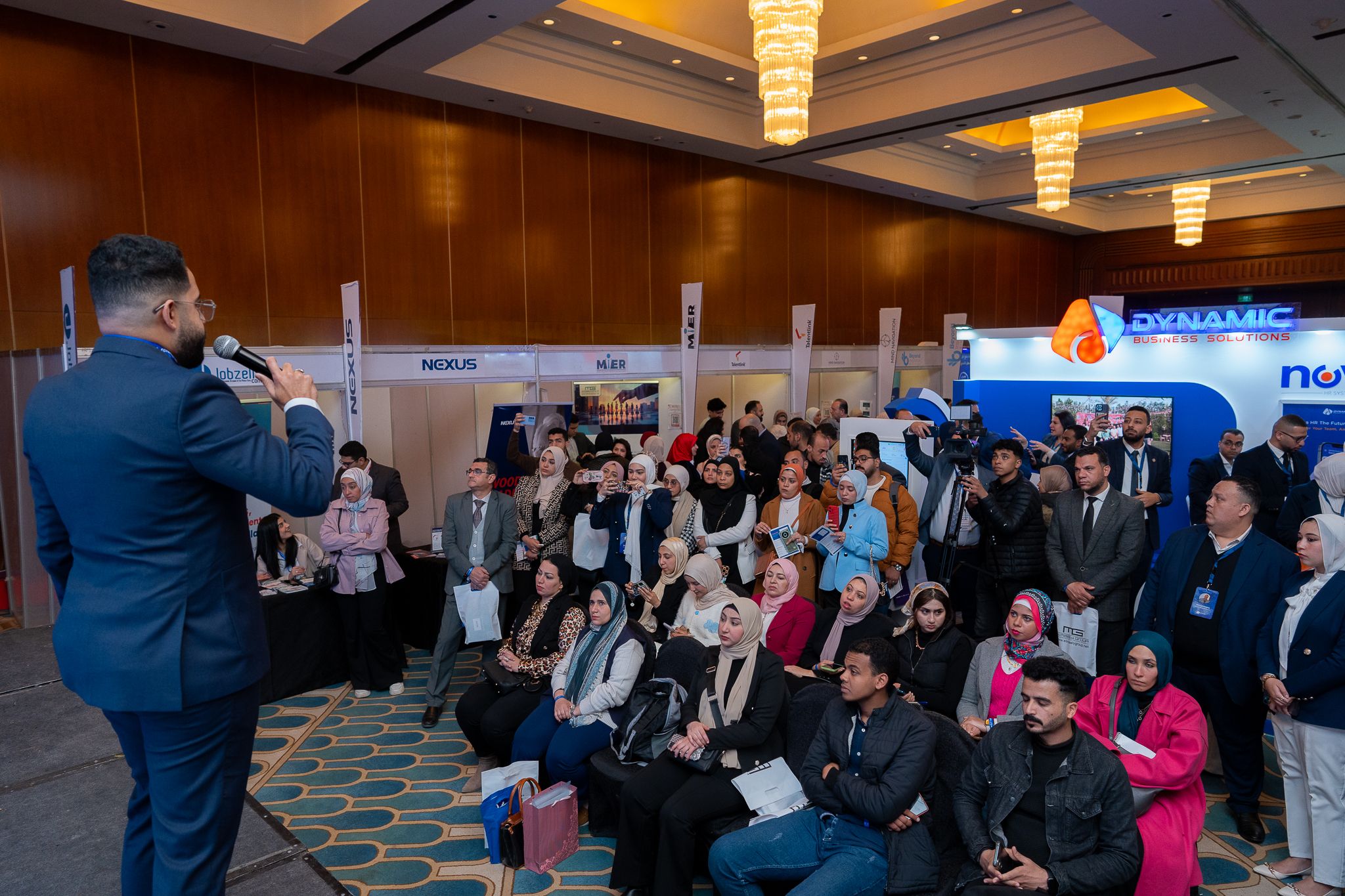 فعاليات المؤتمر السنوي الثالث عشر لمحترفي الموارد البشرية