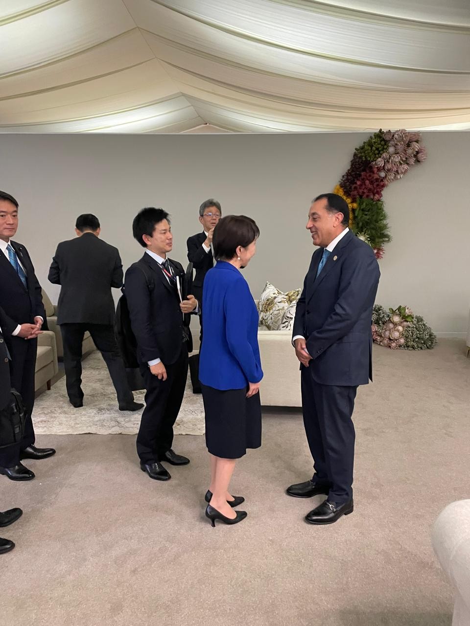 رئيس الوزراء يلتقى رئيسة وزراء اليابان