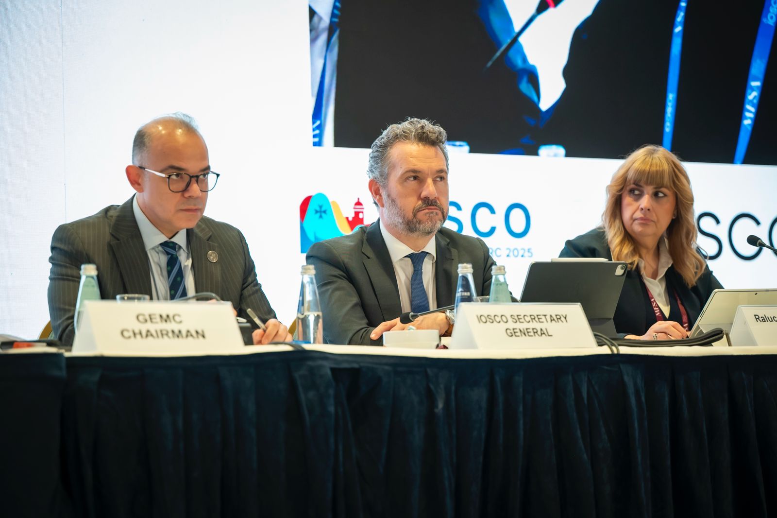 اجتماعات لجنة الأسواق المالية النامية والناشئة GEMC