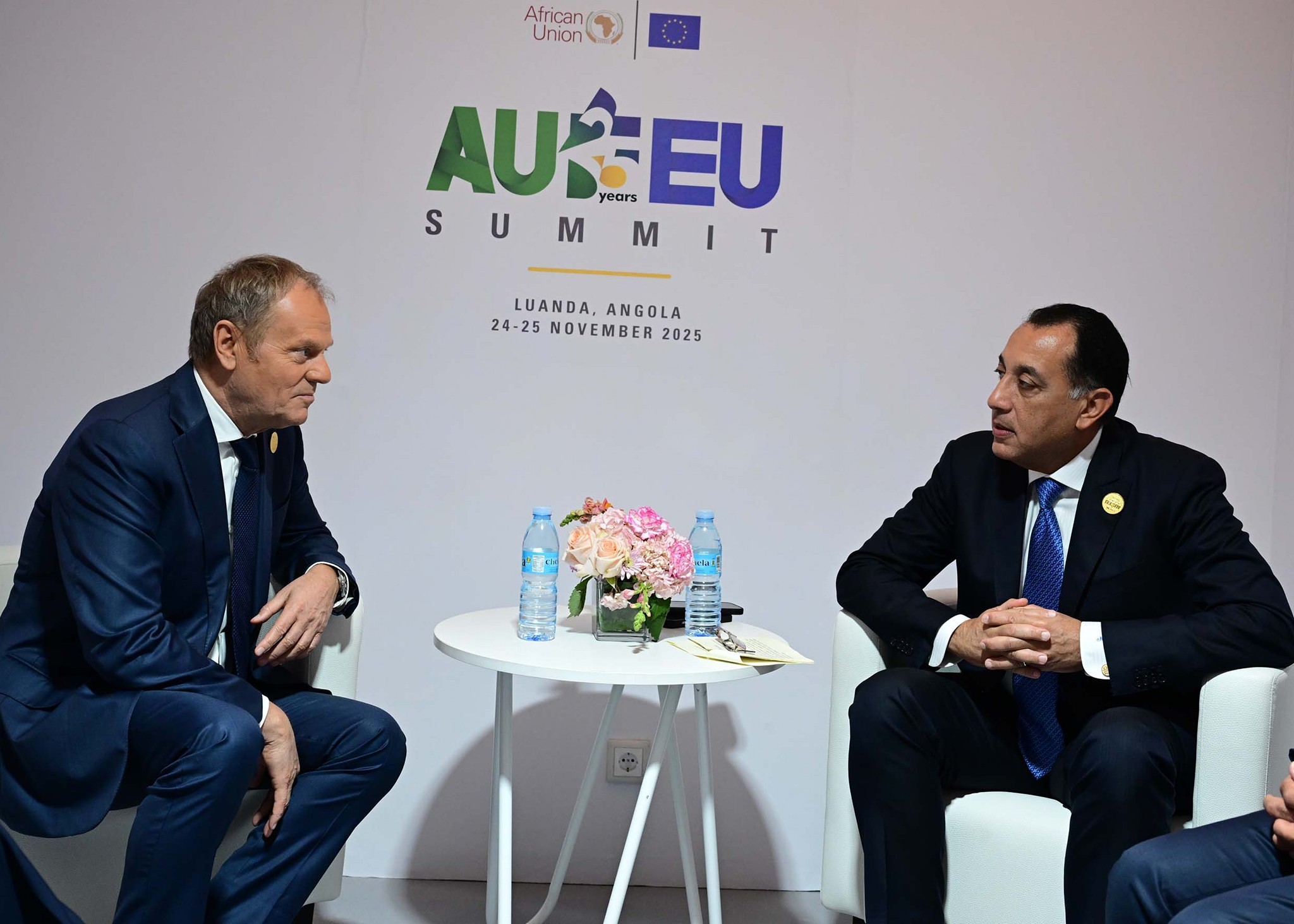 رئيس الوزراء يلتقي نظيره البولندي