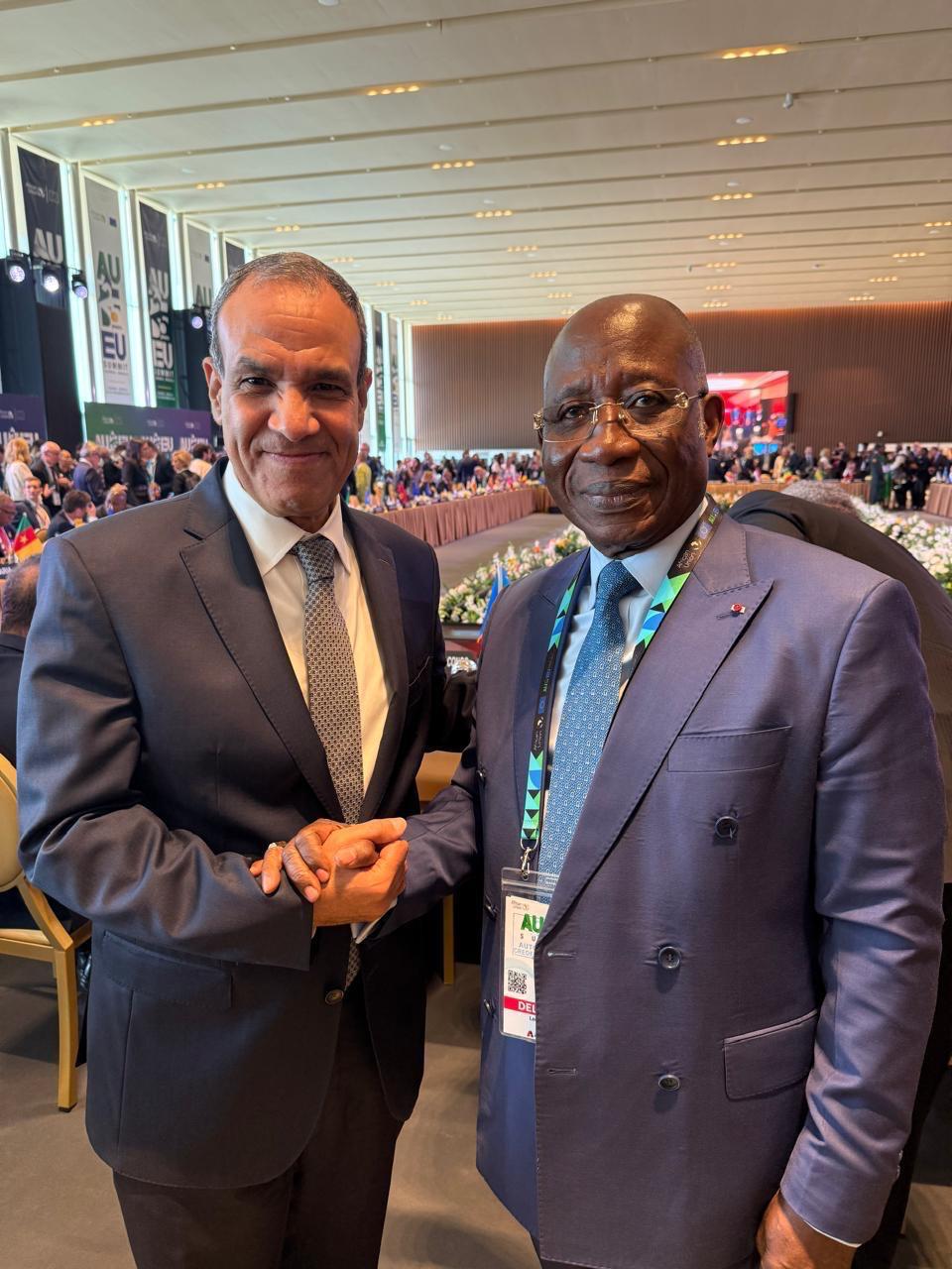 وزير الخارجية يلتقي نظيره الإيفواري