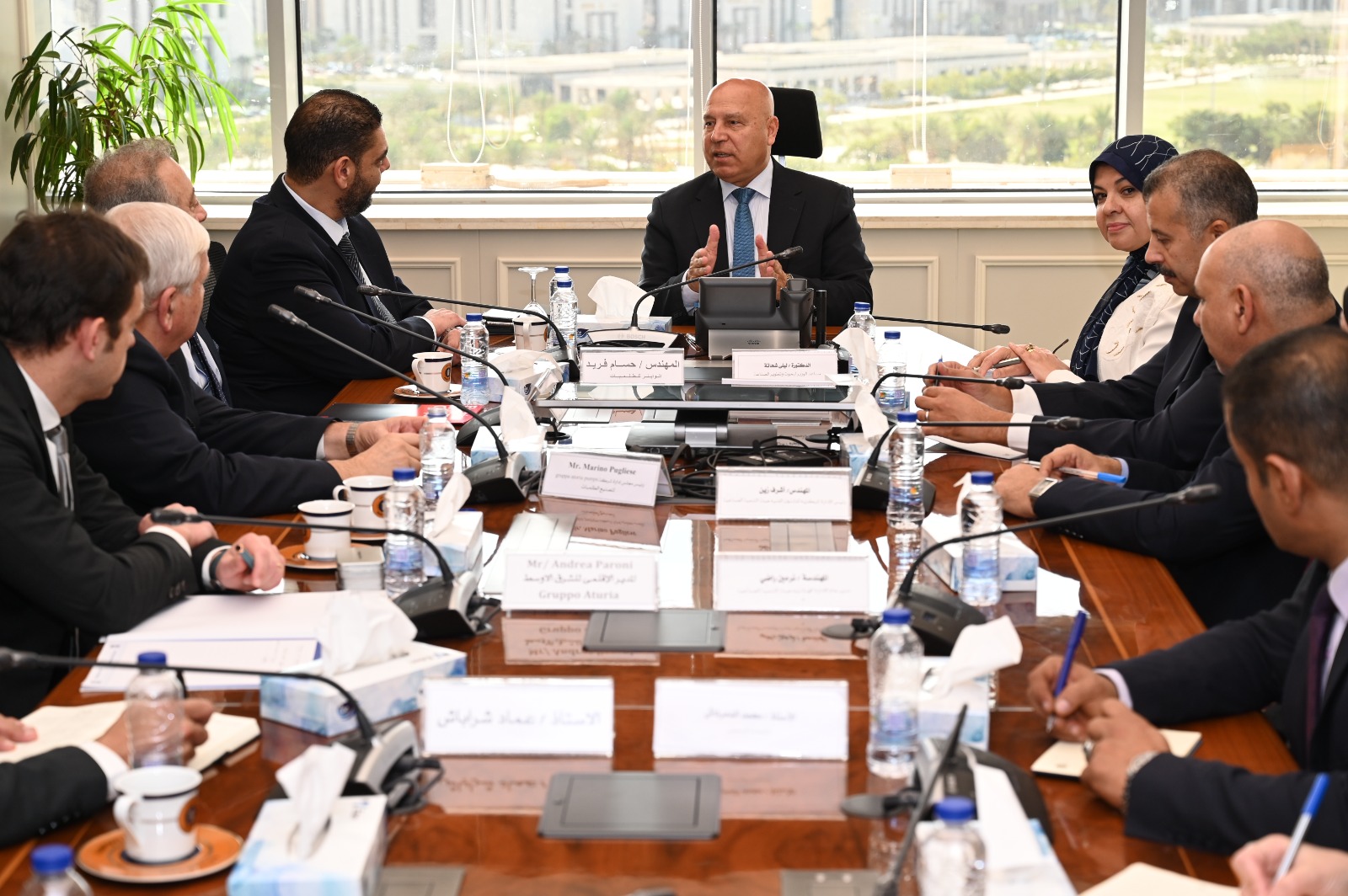 كامل الوزير يجتمع مع ممثلي شركة الوايلر فريد حسنين للطلمبات وشركة فيلم الإيطالية 