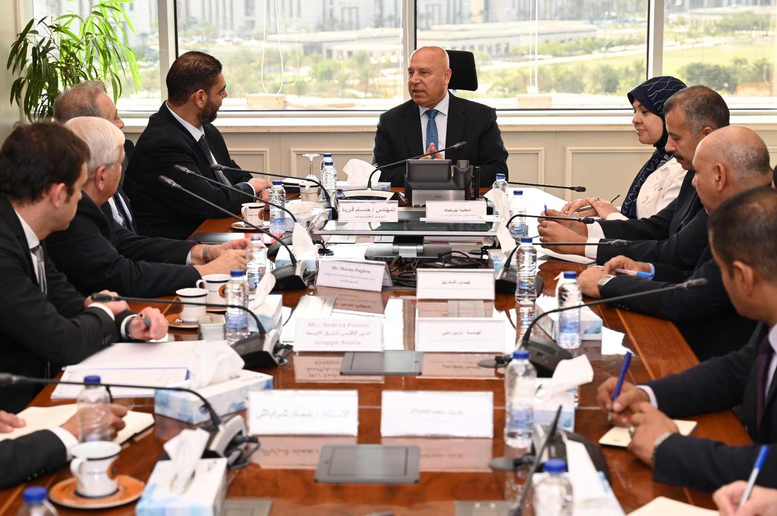 كامل الوزير يجتمع مع ممثلي شركة الوايلر فريد حسنين للطلمبات وشركة فيلم الإيطالية 