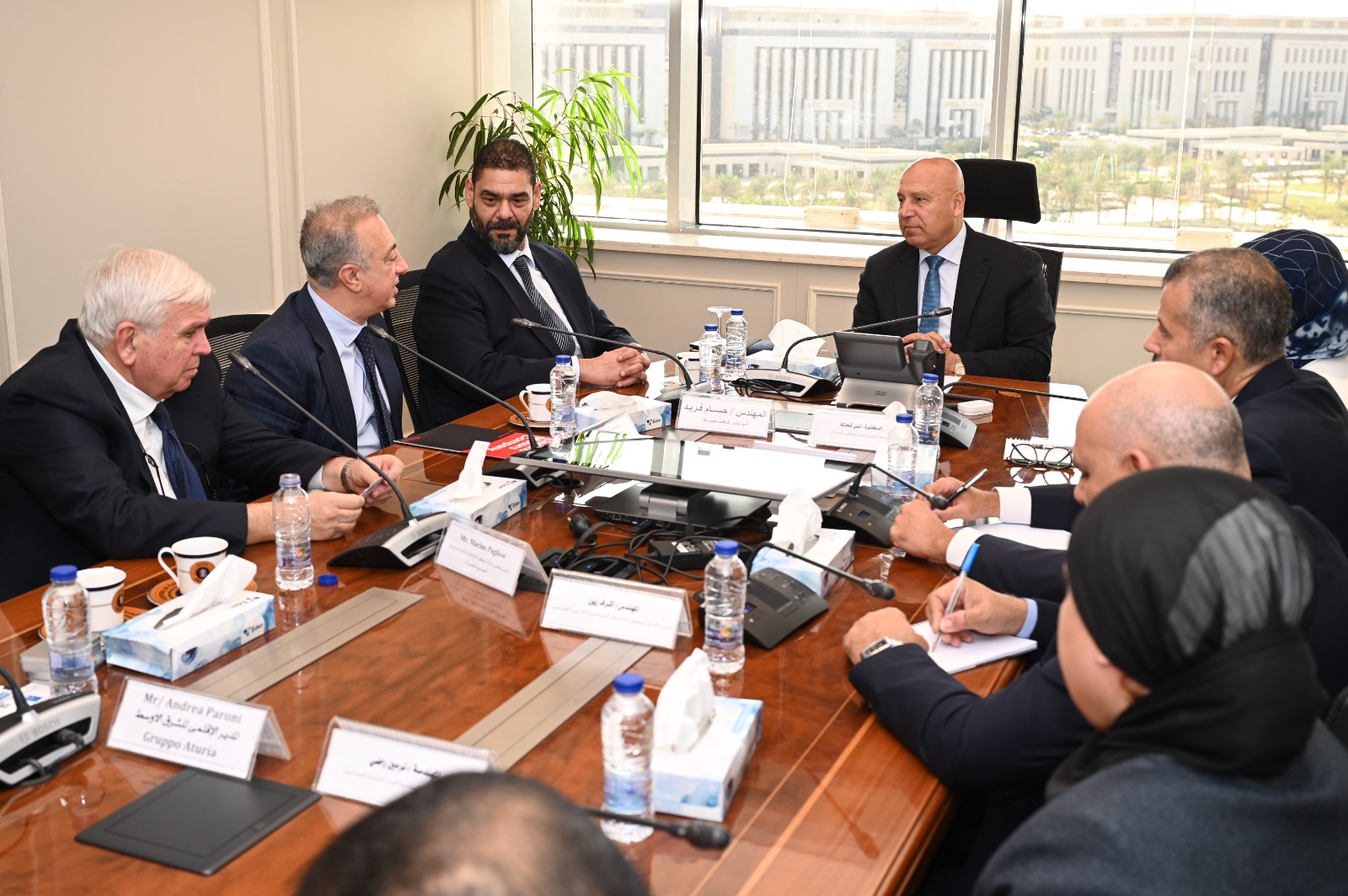 كامل الوزير يجتمع مع ممثلي شركة الوايلر فريد حسنين للطلمبات وشركة فيلم الإيطالية 