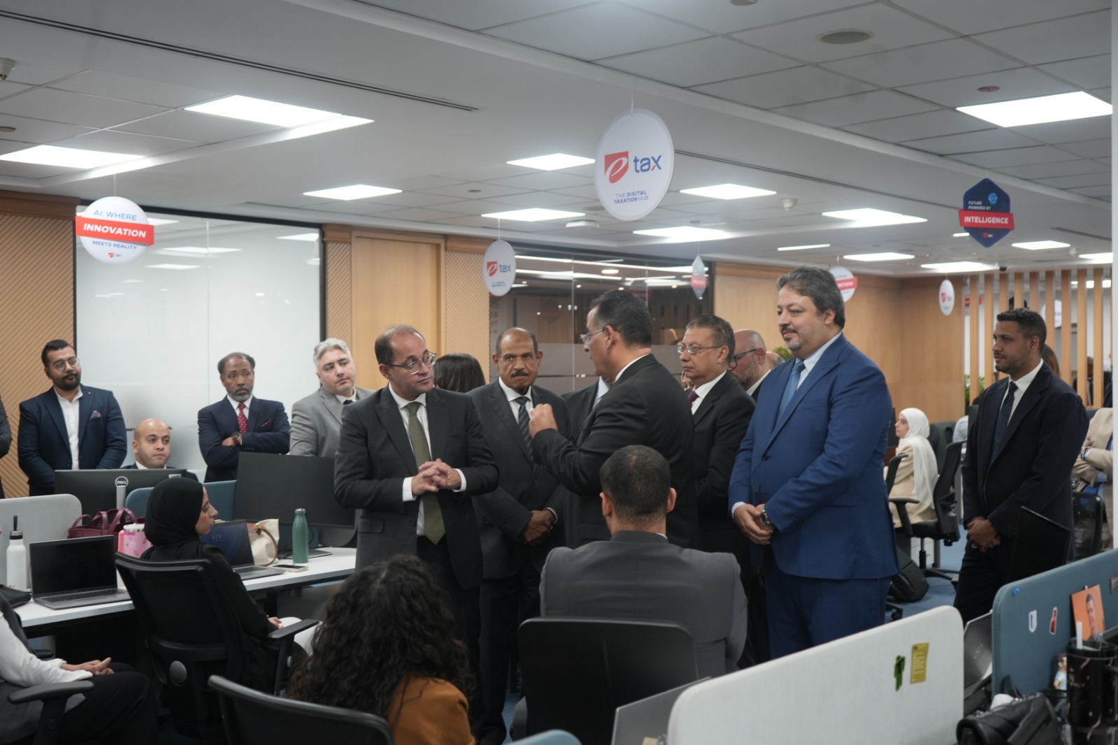 وزير المالية يترأس إجتماع مجلس إدارة شركة «إى تاكس»