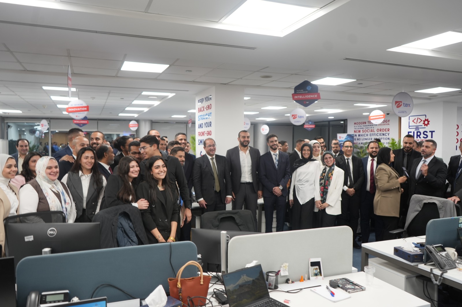 وزير المالية يترأس إجتماع مجلس إدارة شركة «إى تاكس»