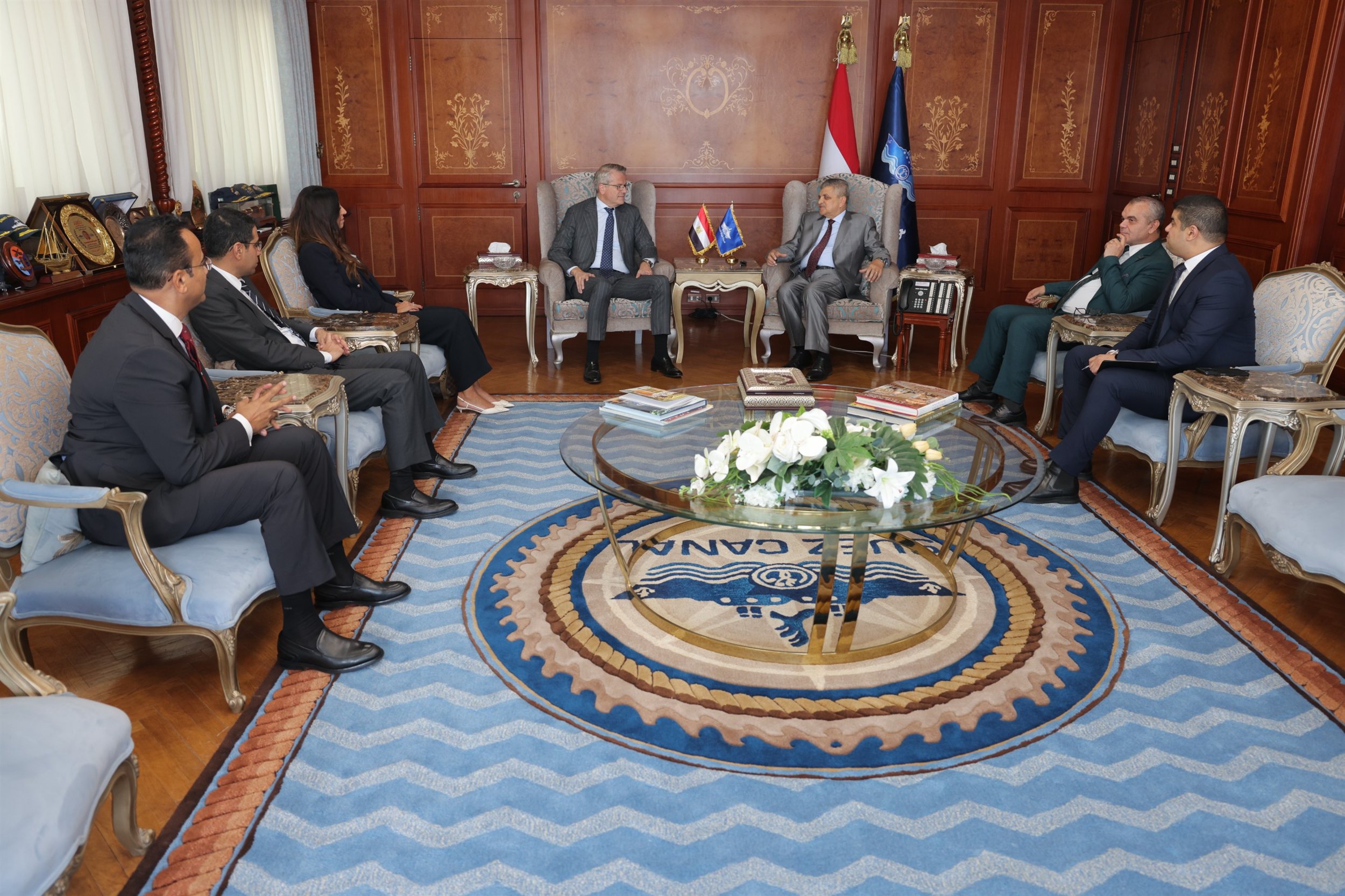 أسامة ربيع يجتمع مع الرئيس التنفيذي لمجموعة A.P.Moller-Maersk