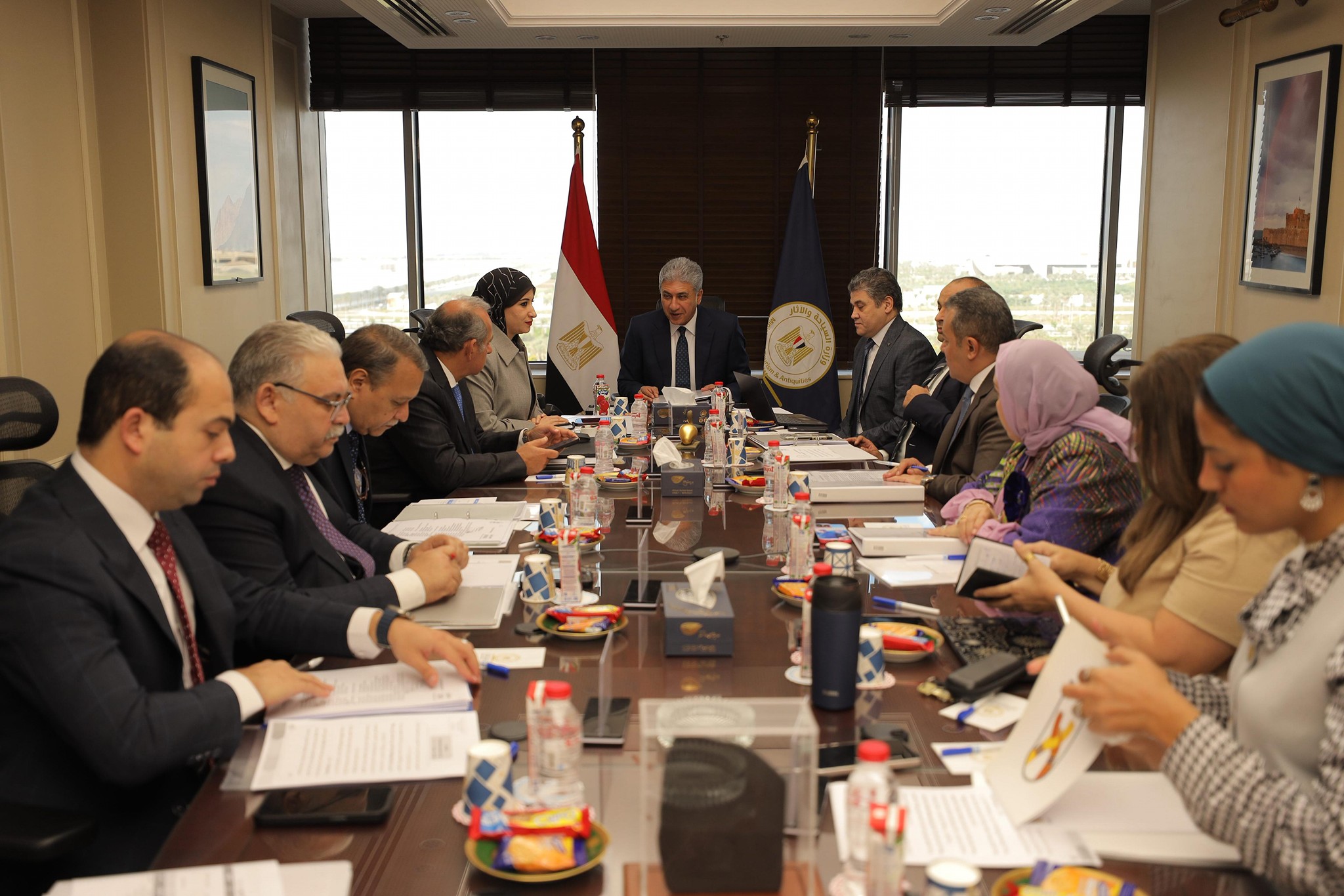 وزير السياحة يترأس اجتماع مجلس إدارة صندوق دعم السياحة والأثار