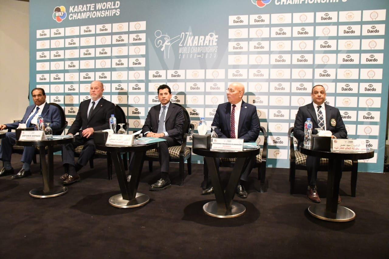 وزير الرياضة يعلن تفاصيل بطولة العالم للكاراتيه في مصر