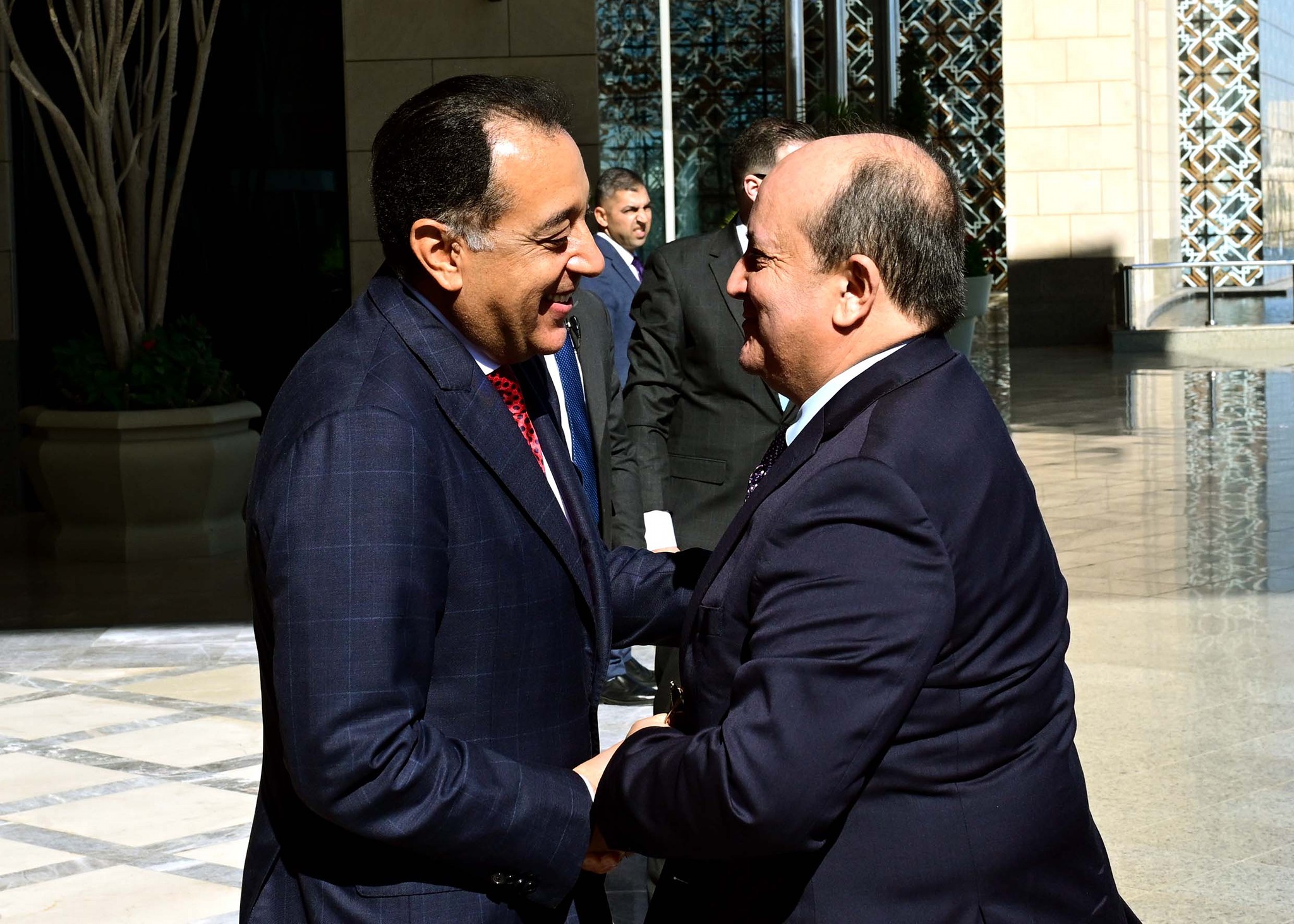 الدكتور مصطفى مدبولي يلتقي سيفي غريب