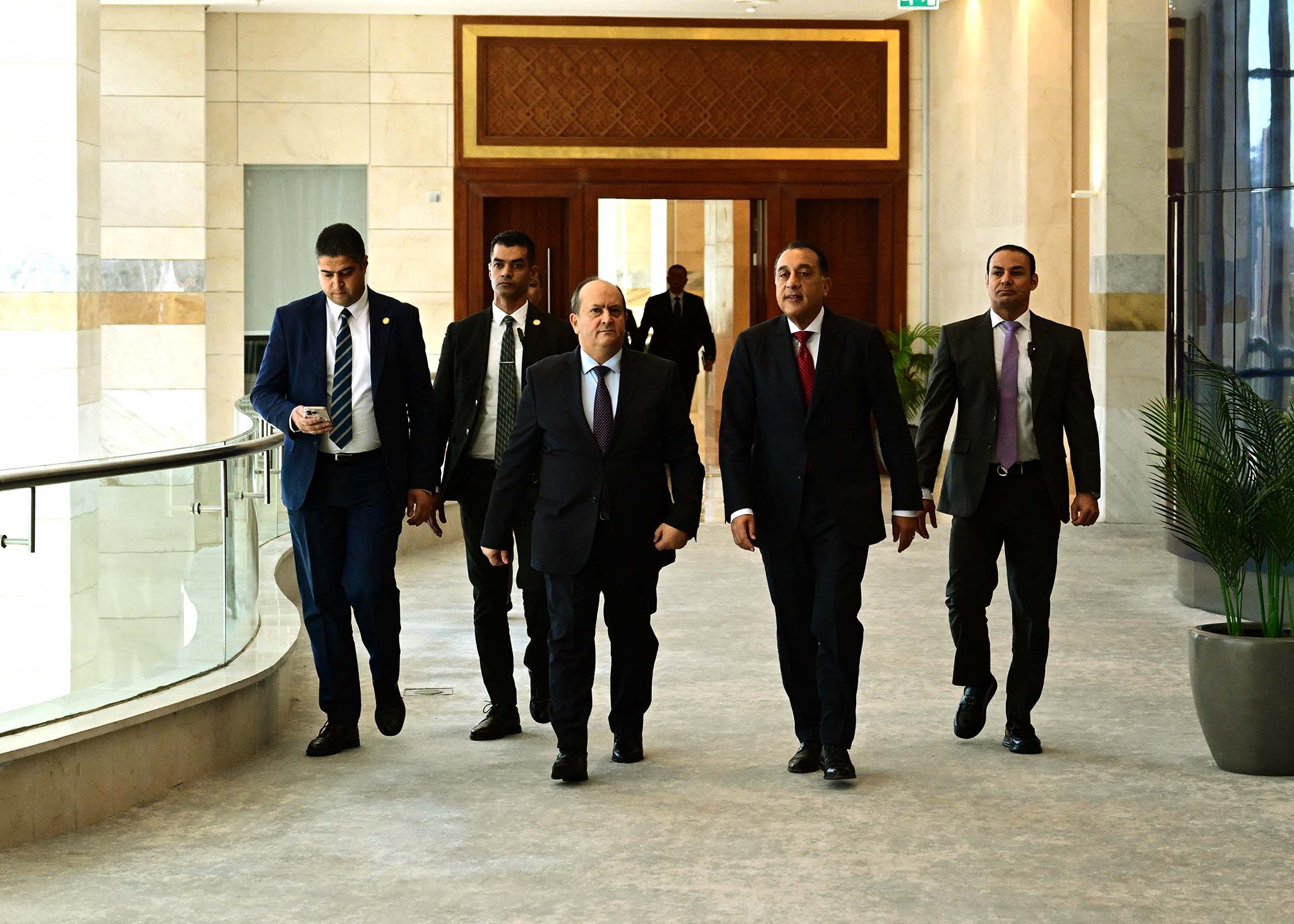 الدكتور مصطفى مدبولي يلتقي سيفي غريب