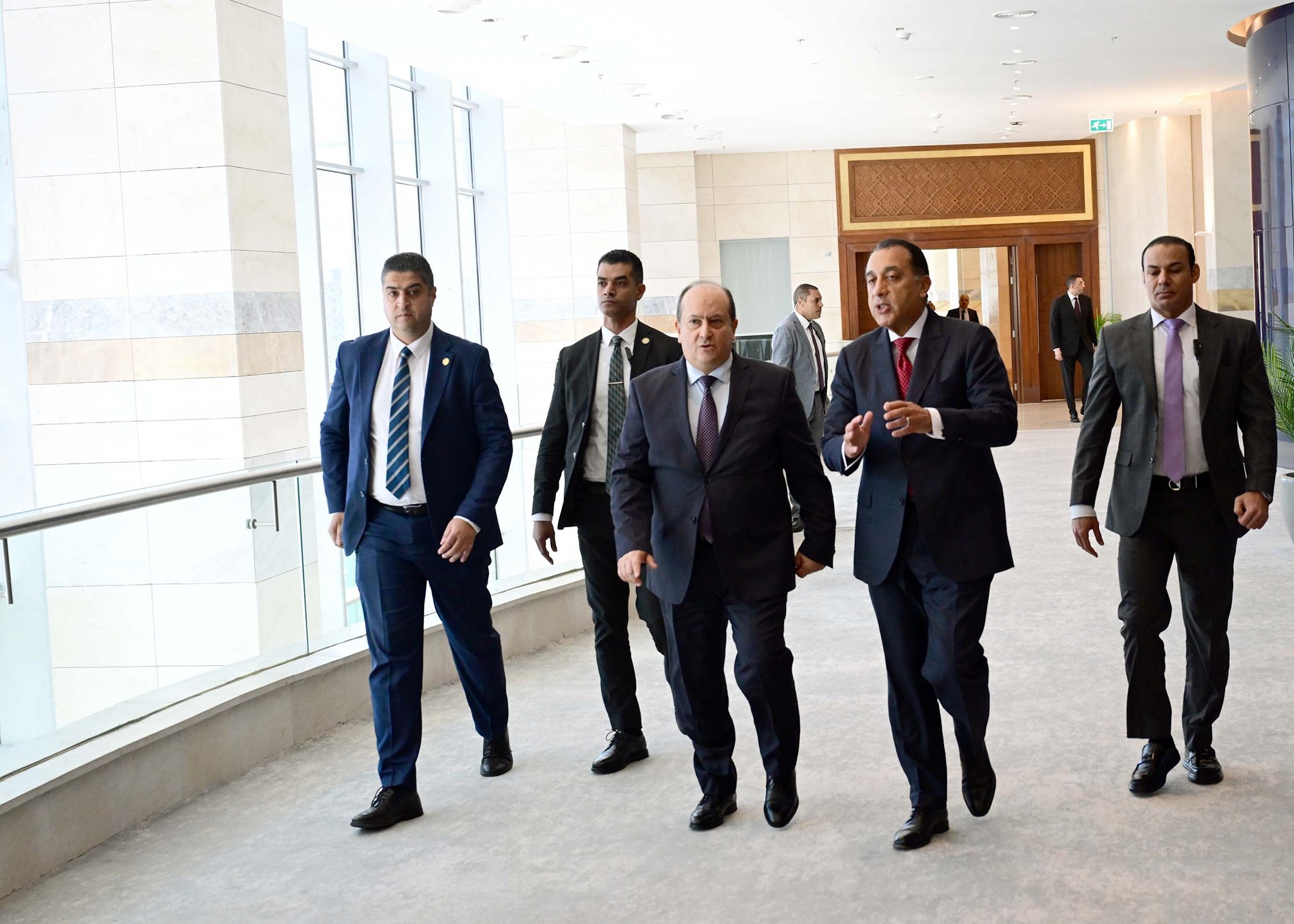 الدكتور مصطفى مدبولي يلتقي سيفي غريب