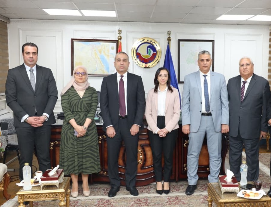 رئيس البنك الزراعي المصري مع محافظ البحيرة