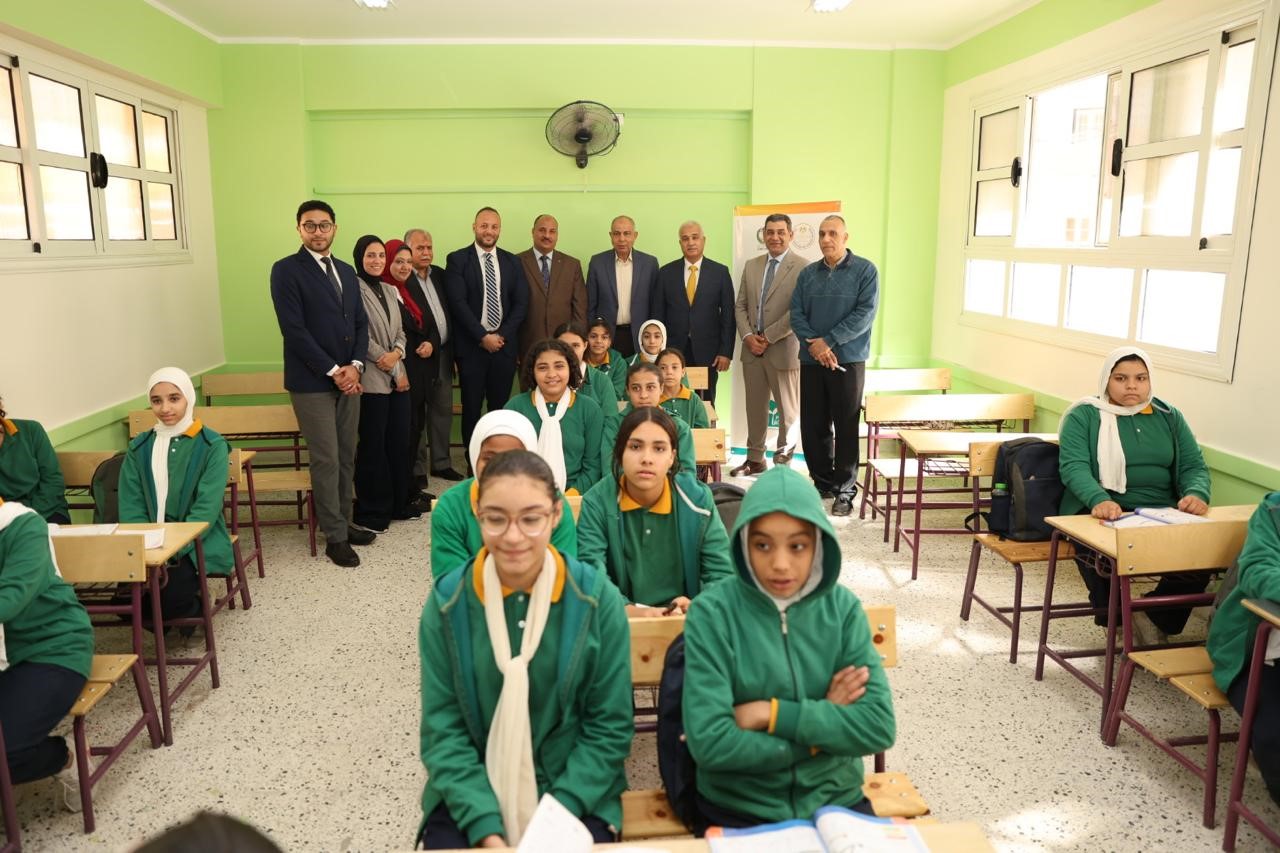 البنك الأهلي يفتتح مدرسة السلام الإعدادية بمحافظة المنيا