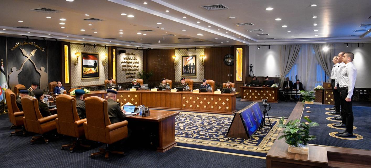 السيسي يشهد اختبارات كشف الهيئة للطلبة المتقدمين للأكاديمية العسكرية