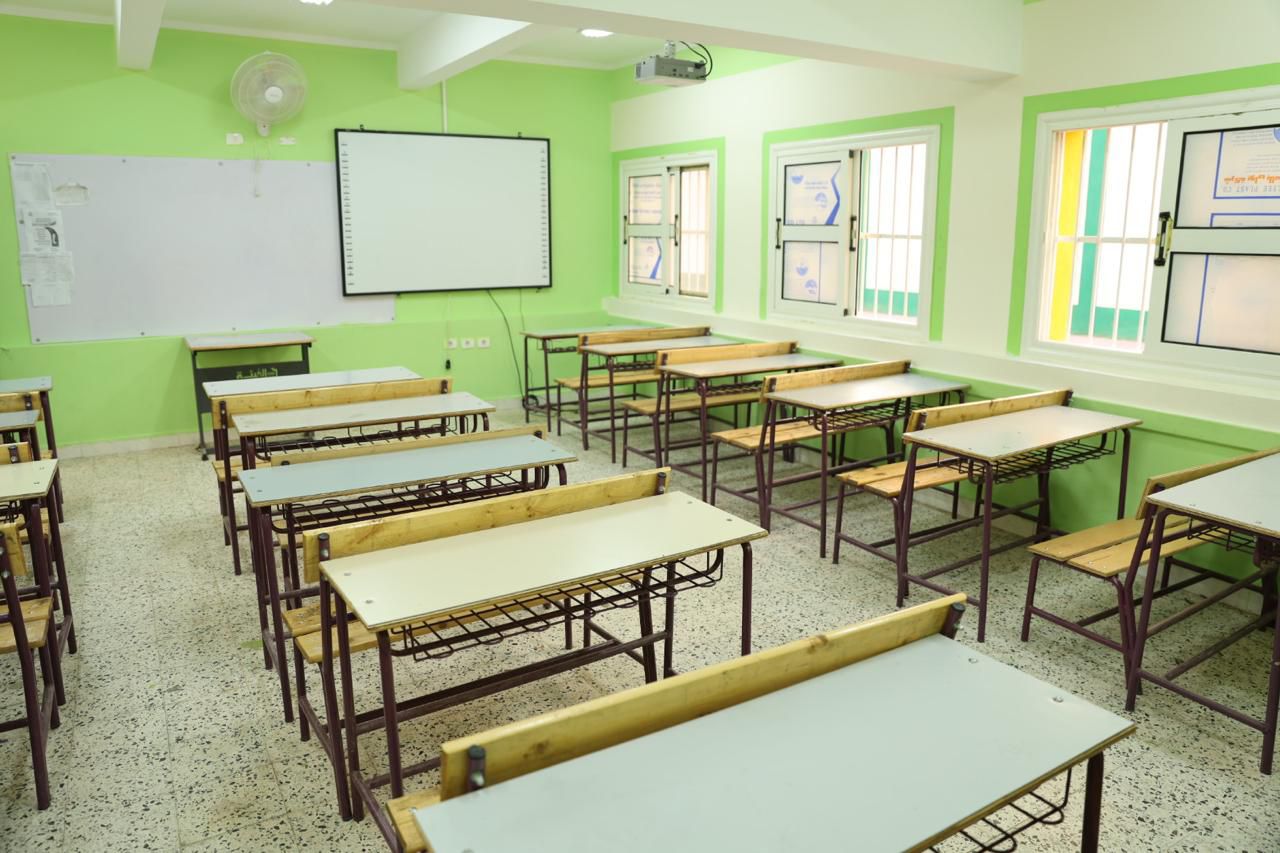 البنك الأهلي يفتتح مدرسة السلام الإعدادية بمحافظة المنيا