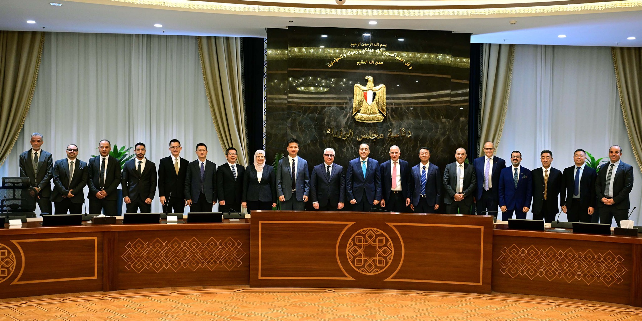 مدبولي يشهد توقيع عقد إنشاء مجمع متكامل للصناعات الكيميائية الفوسفاتية