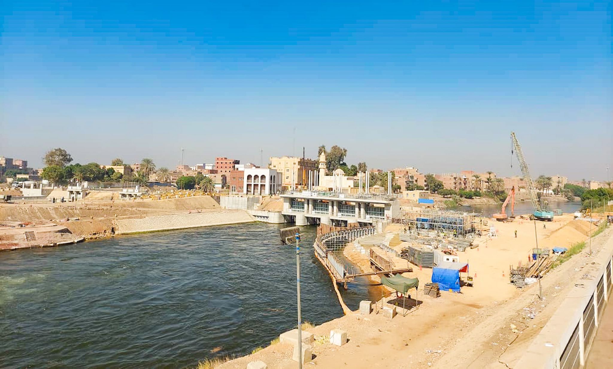 مشروع إنشاء مجموعة قناطر ديروط الجديدة