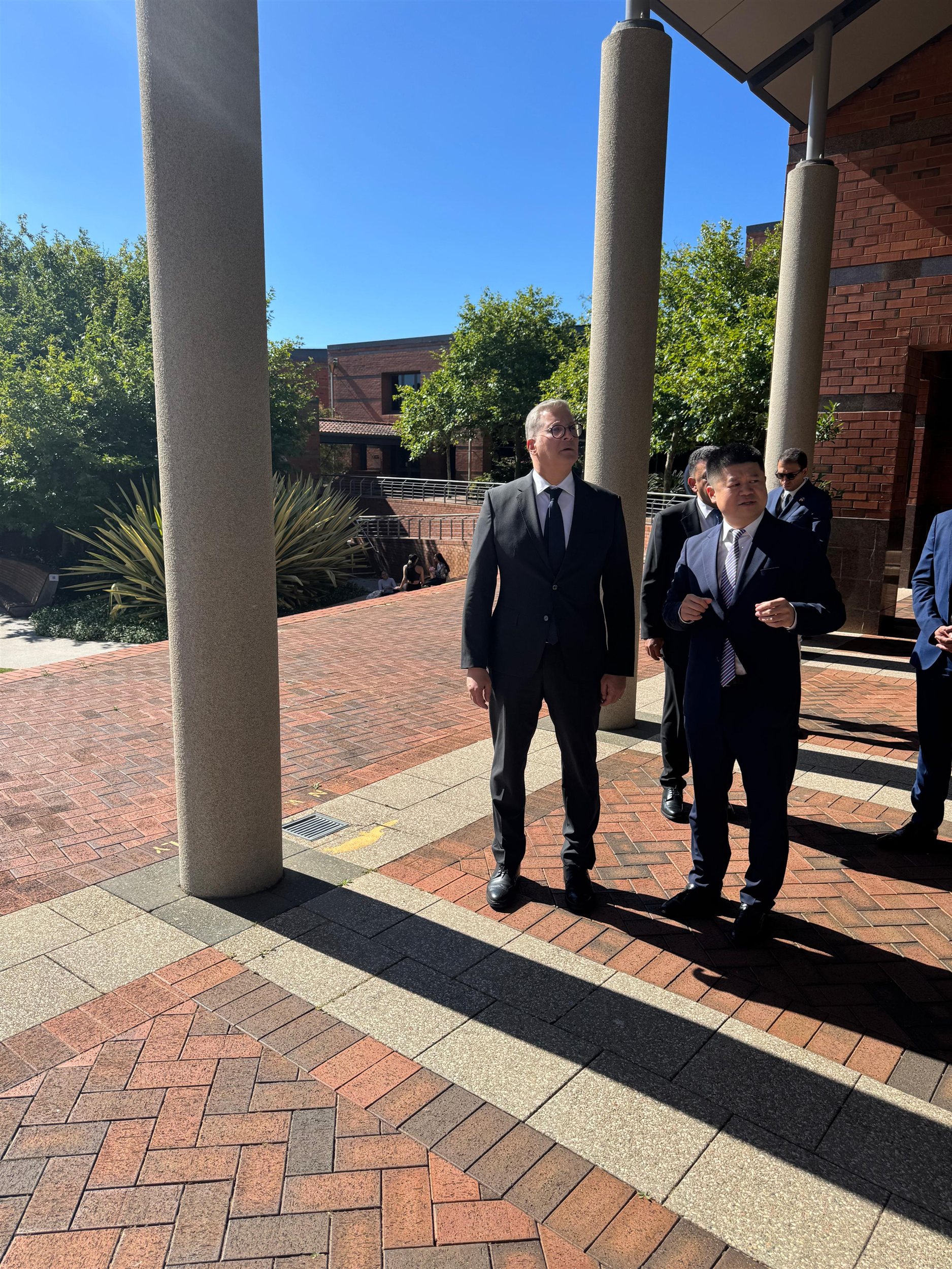 توقيع خطاب نوايا بين هيئة الثروة المعدنية وجامعة كيرتن الأسترالية 