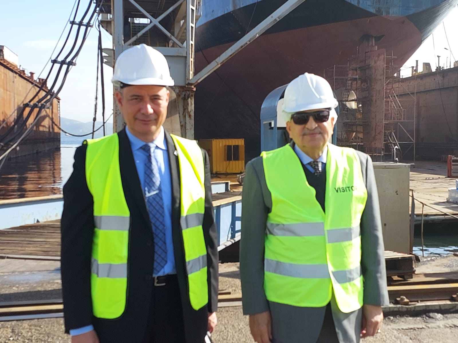 الفريق أسامة ربيع يبحث سبل التعاون مع ترسانة ONEX اليونانية