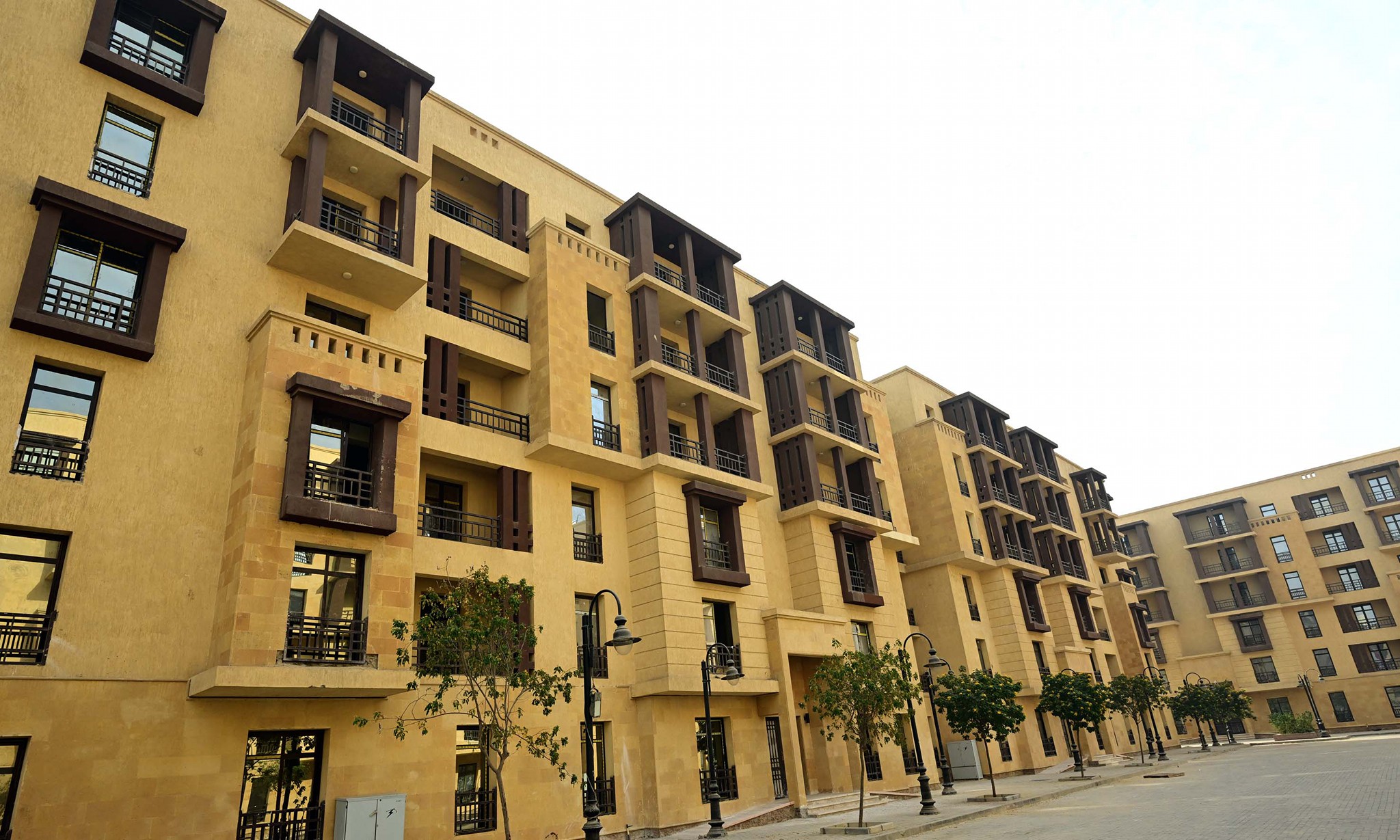 رئيس الوزراء يتفقد مشروع روضة السيدة-2