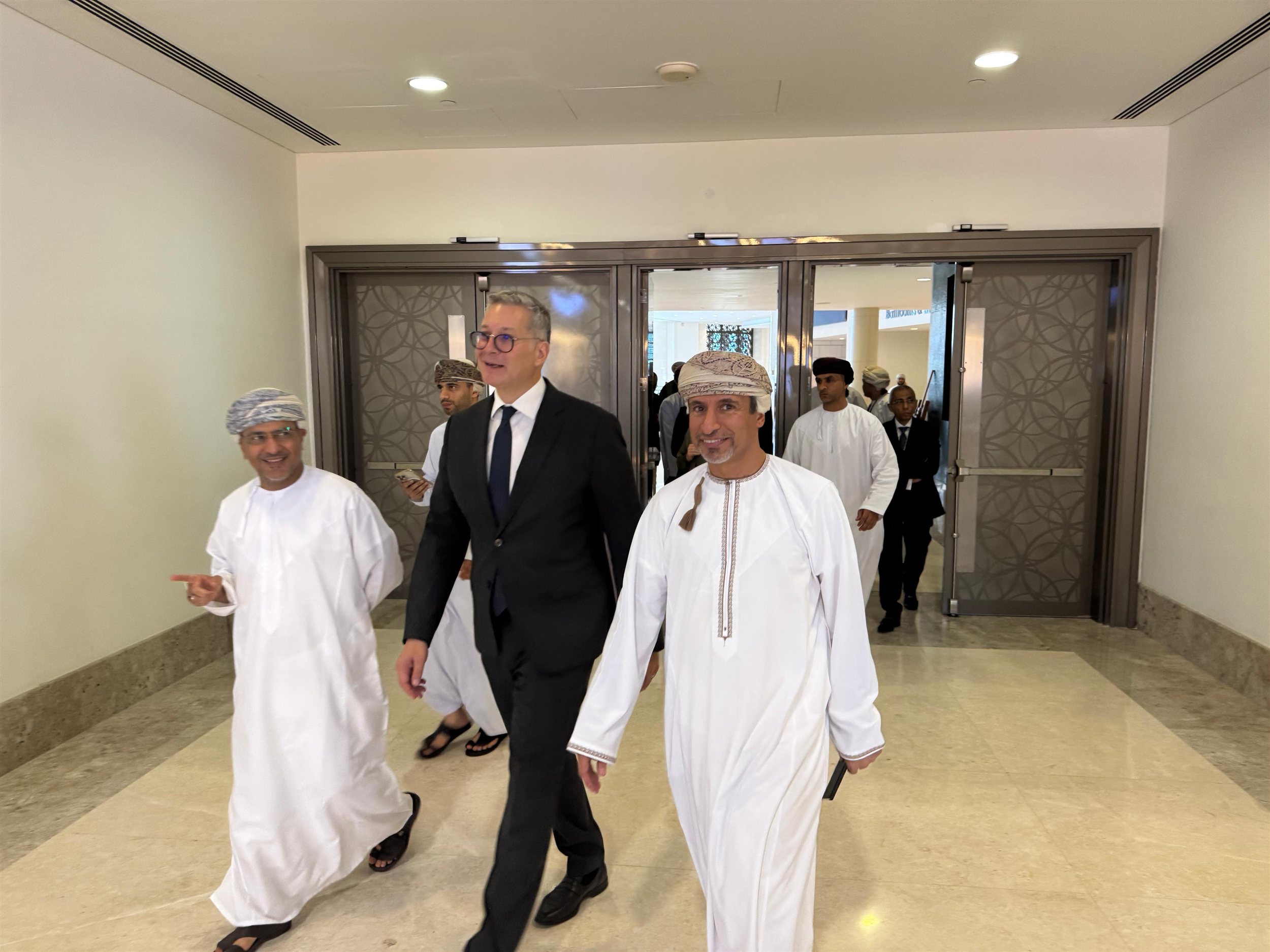 الجلسة الوزارية الافتتاحية من قمة عمان للهيدروجين الأخضر