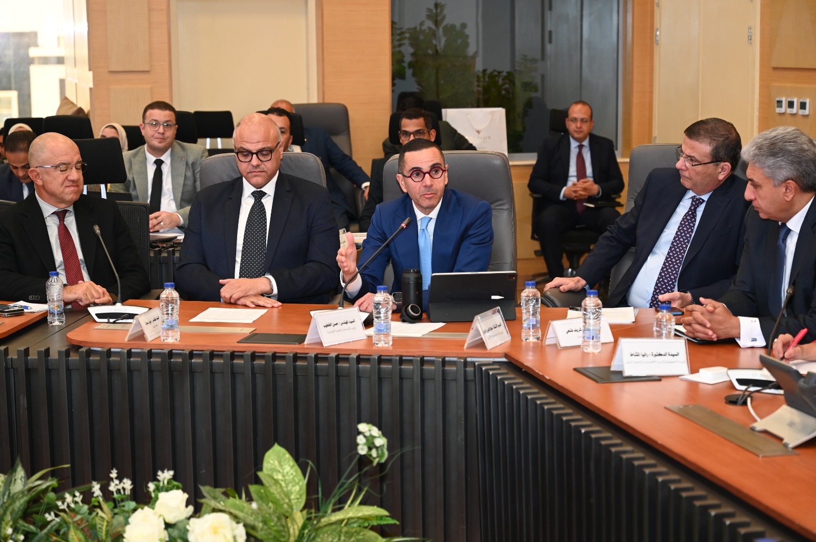 الوزير يترأس اجتماع المجموعة الوزارية للتنمية الصناعية