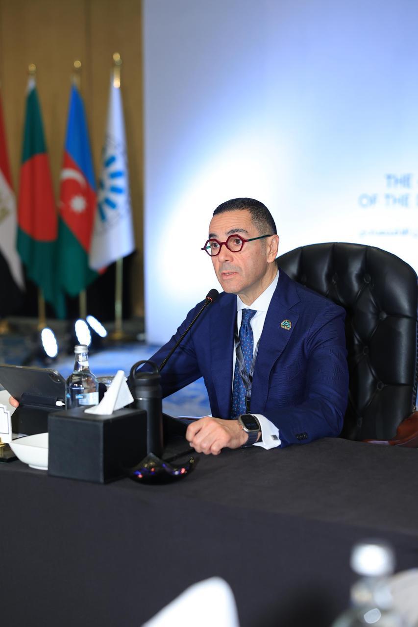 المهندس حسن الخطيب وزير الاستثمار