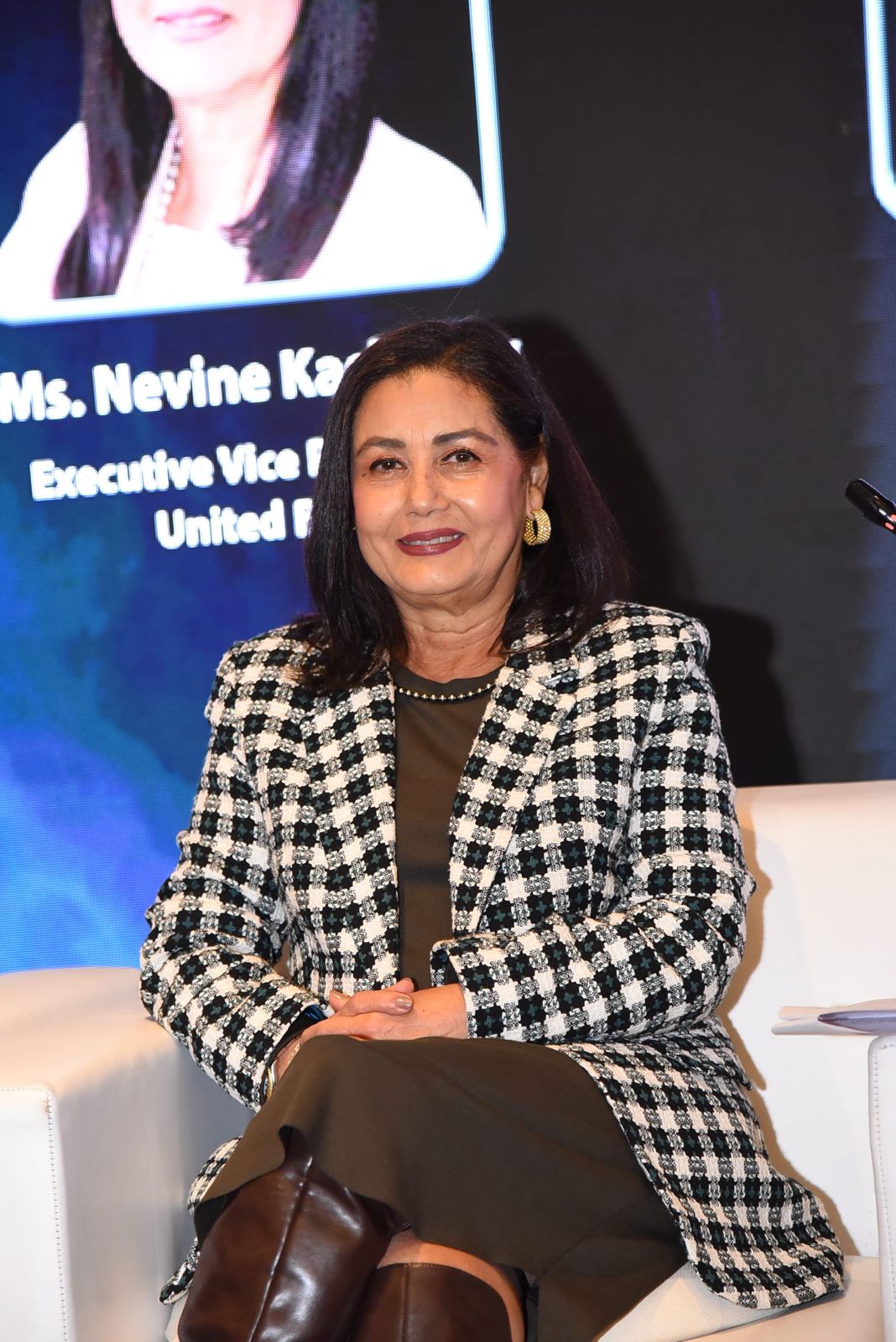 نيفين كشميري نائب العضو المنتدب لقطاعات الاعمال المصرف المتحد