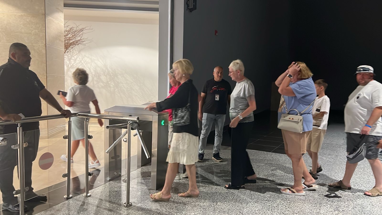 تركيب وتشغيل بوابات إلكترونية لدخول متاحف شرم الشيخ والغردقة والإسكندرية القومي