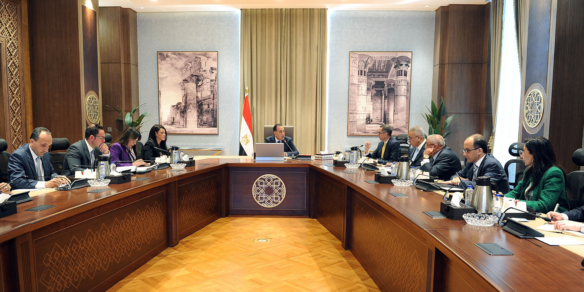 مدبولي يتابع مستجدات موقف تحديث وثيقة سياسة ملكية الدولة