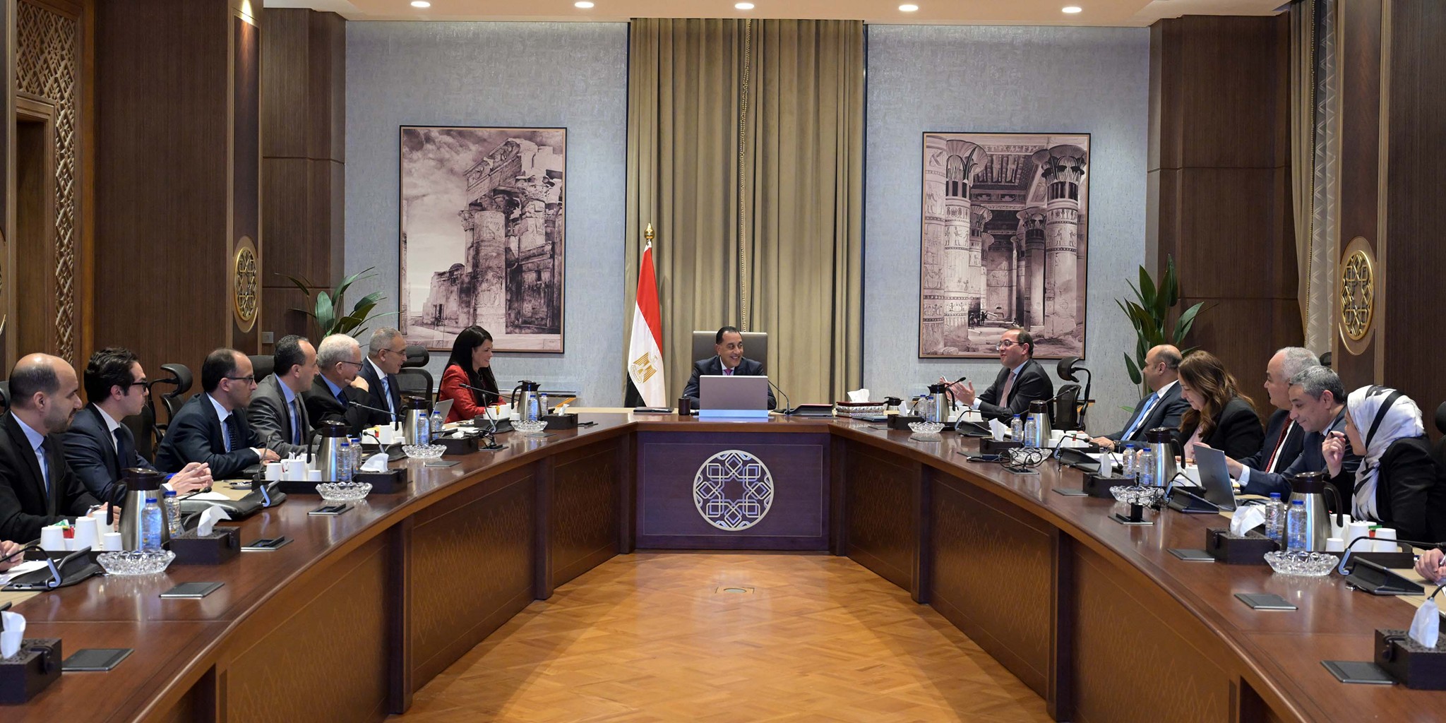 مدبولي يتابع جهود إصلاح وإعادة هيكلة الهيئات الاقتصادية