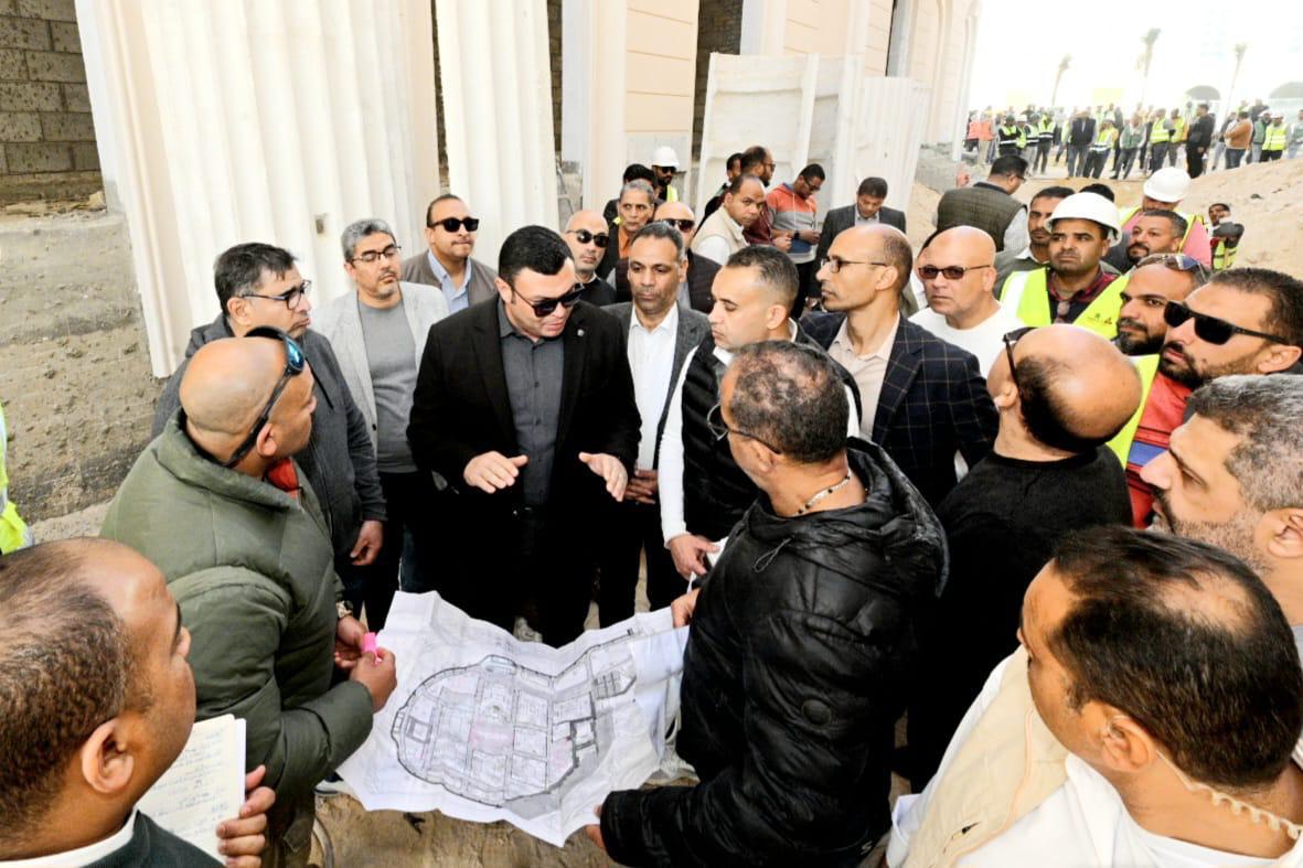 وزير الإسكان يتفقد مشروع سكن لكل المصريين بالعلمين الجديدة