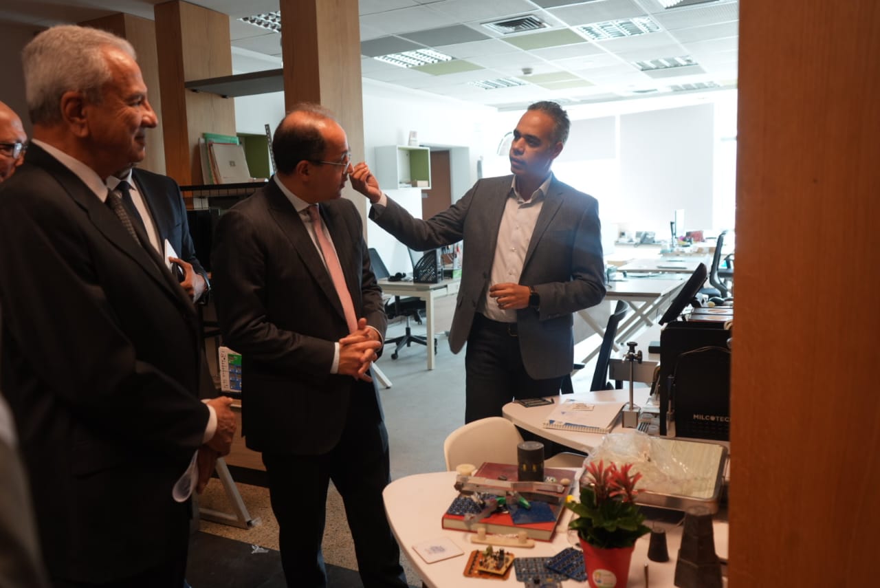 وزير المالية في حوار مفتوح مع طلاب جامعة النيل