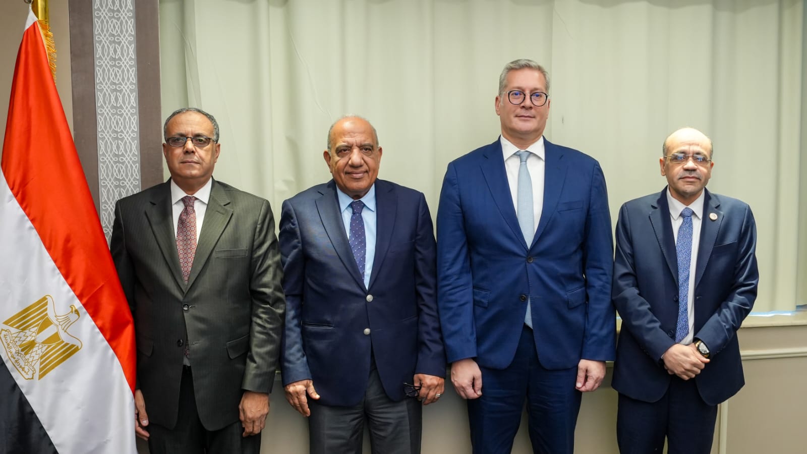 توقيع بروتوكول تعاون بين الهيئة العامة للبترول وهيئة المواد النووية 