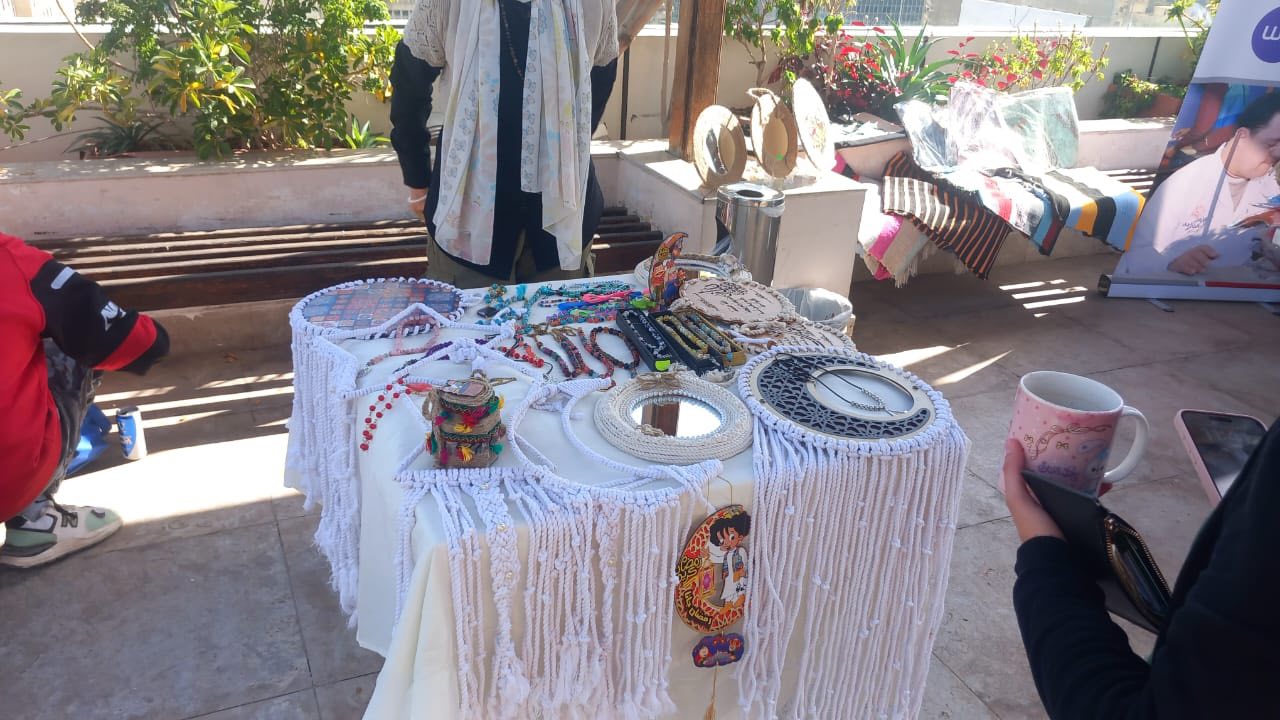 التضامن الاجتماعي تنظم معرضًا للحرف اليدوية والتراثية بالتعاون مع مصرف أبوظبي الإسلامي