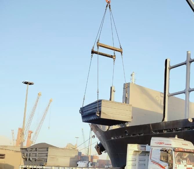 تصدير أول شحنة من إنتاج شركة الأنود الكربونية