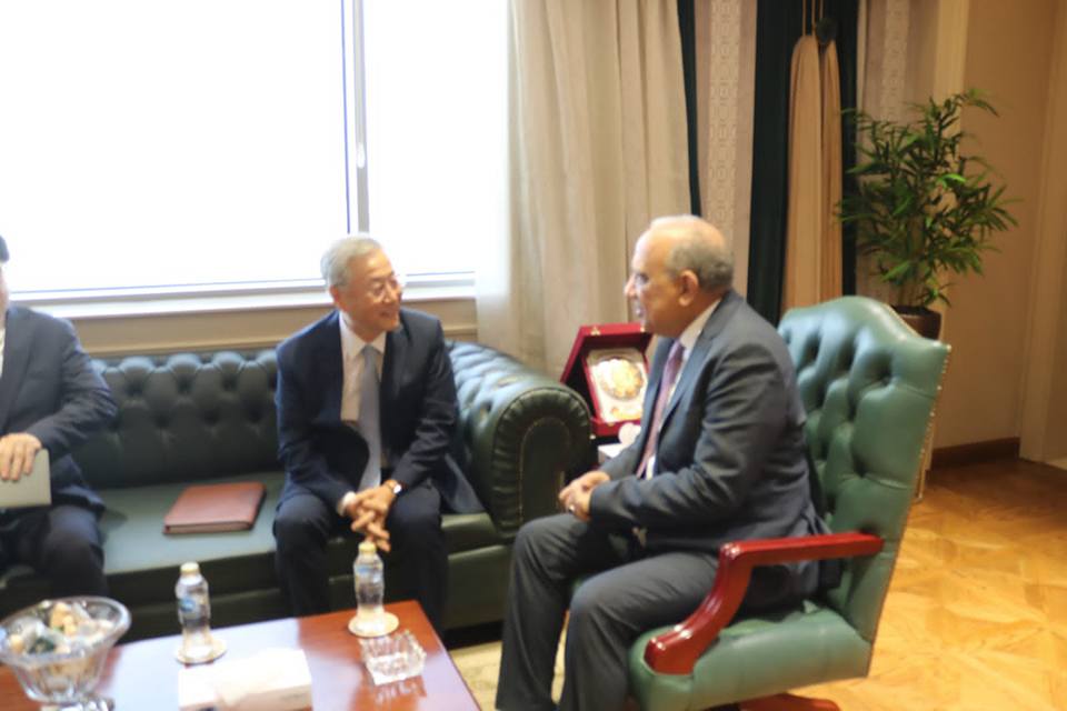 وزير الكهرباء يستقبل سفير كوريا الجنوبية