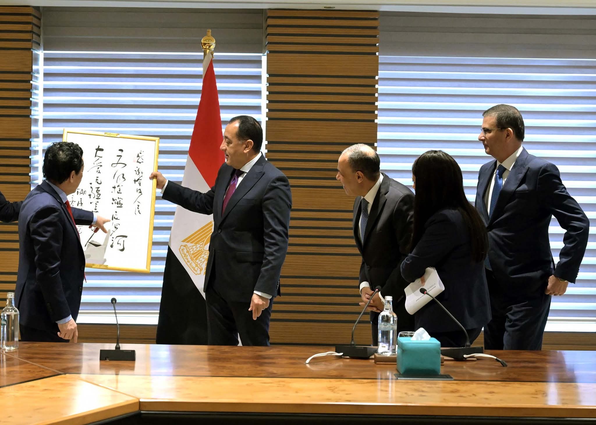 رئيس الوزراء يلتقي المدير العام لمنظمة الفاو