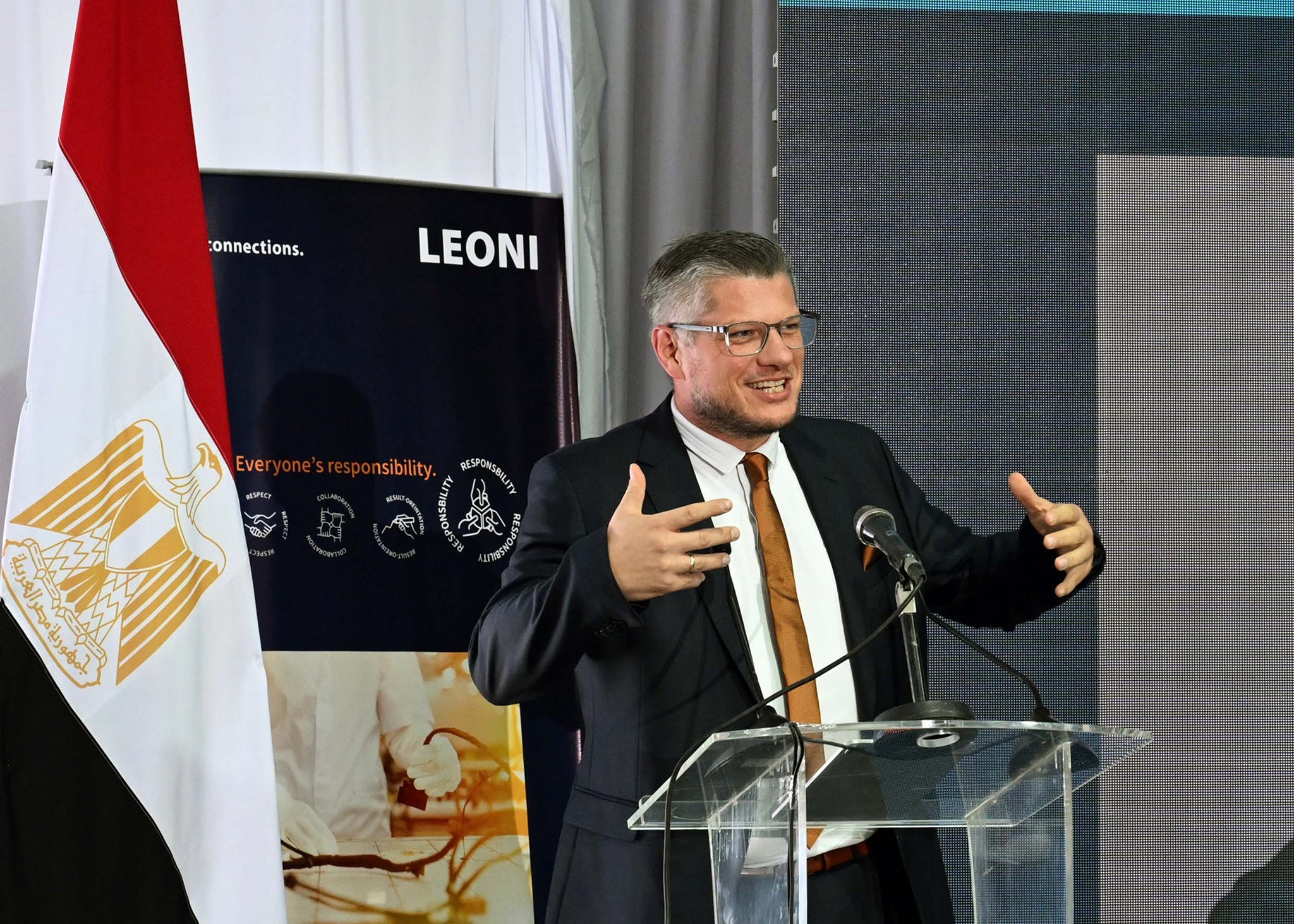 أندرياس كريفكا الرئيس التنفيذي للاستراتيجية لشركة ليوني العالمية