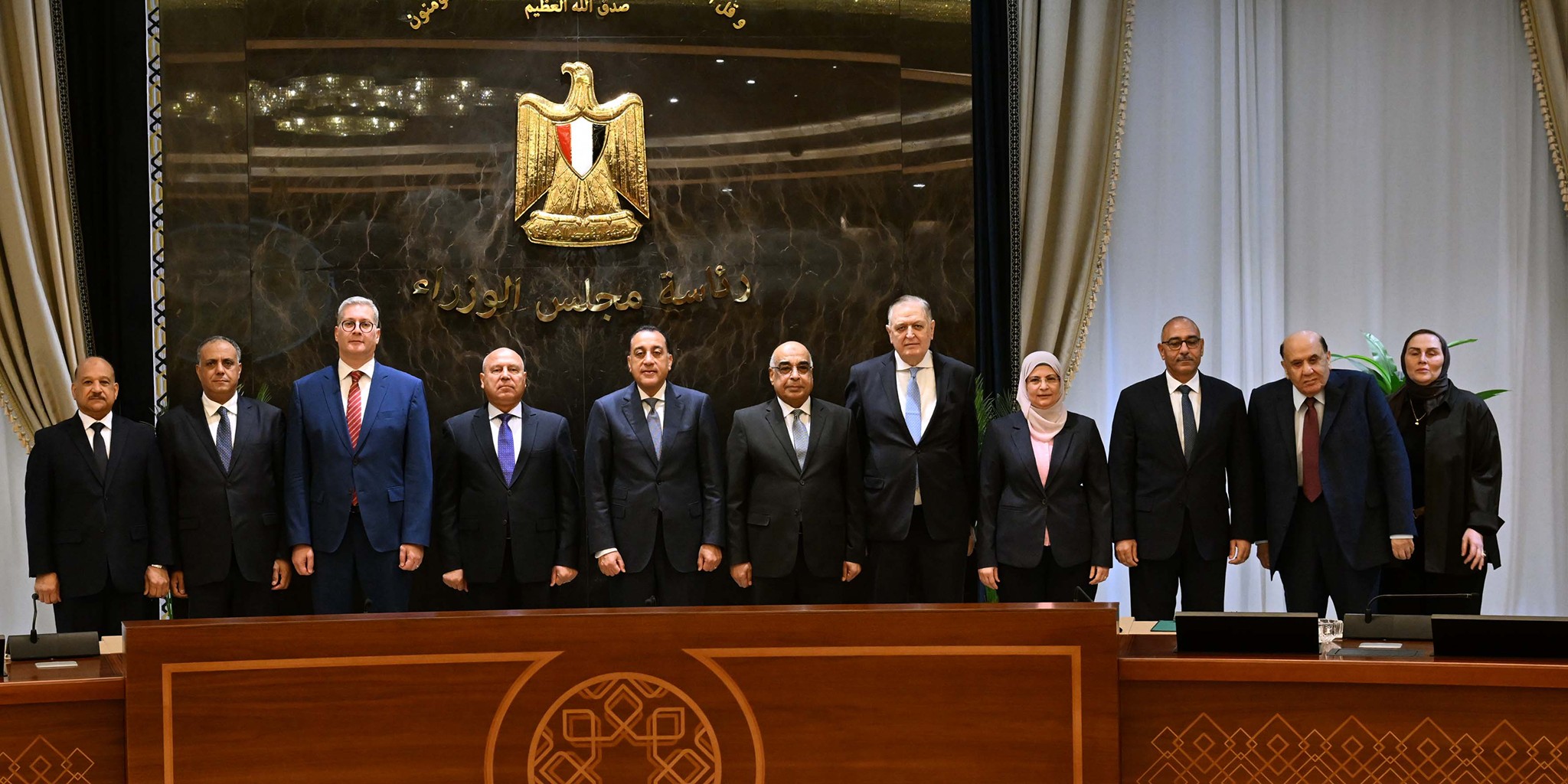 توقيع اتفاقية تسوية بين الحكومة وشركة جنوب الوادي للأسمنت