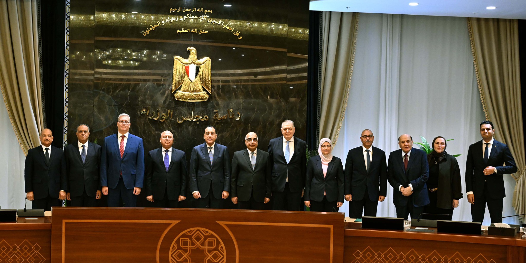 توقيع اتفاقية تسوية بين الحكومة وشركة جنوب الوادي للأسمنت