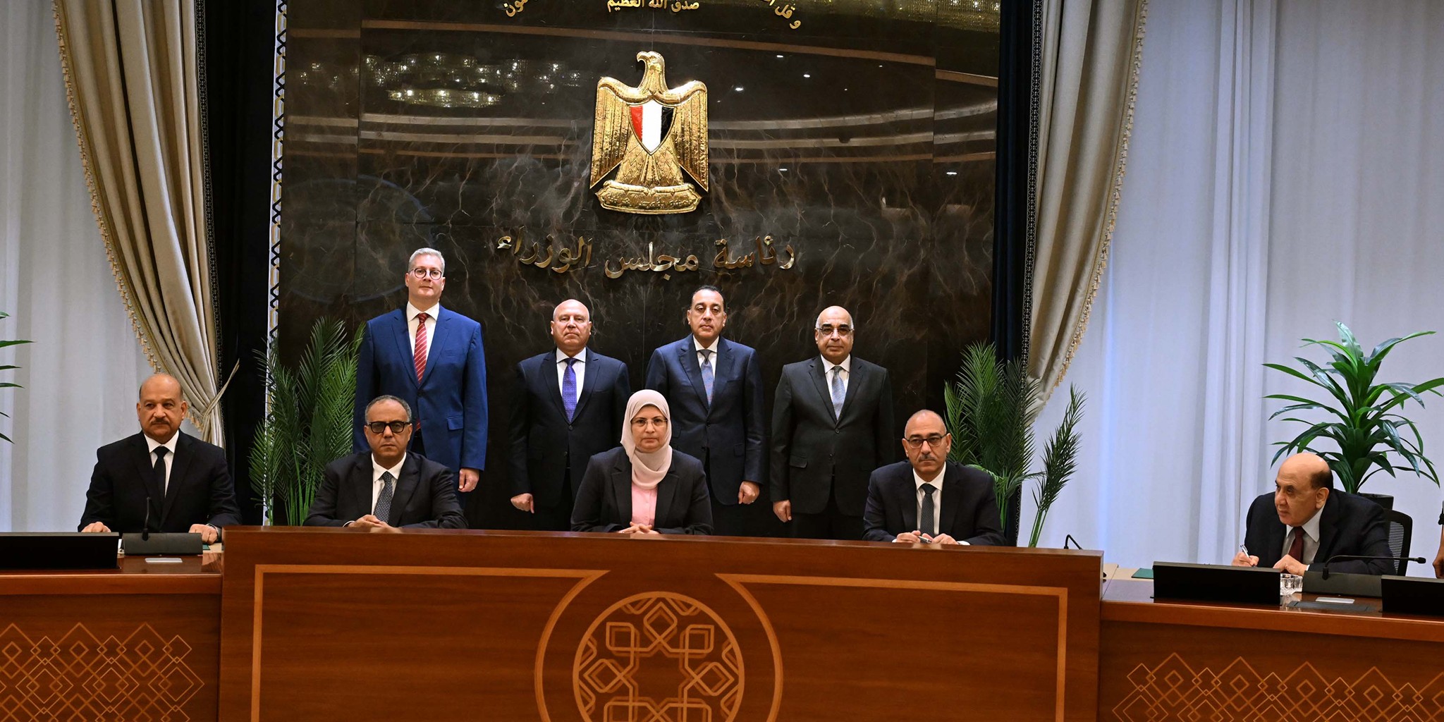 توقيع اتفاقية تسوية بين الحكومة وشركة جنوب الوادي للأسمنت