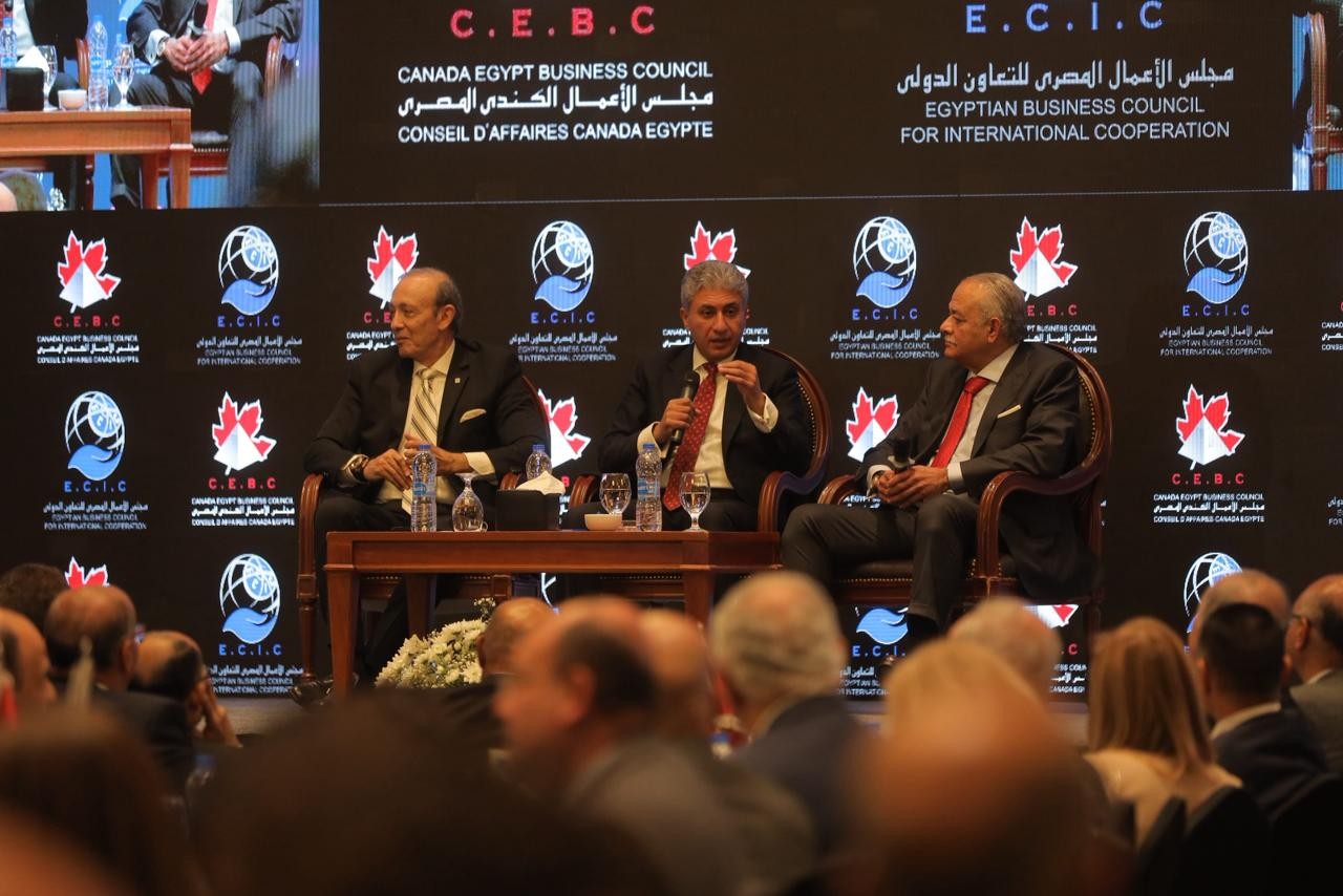 وزير السياحة والآثار يُشارك كمُتحدث رئيسي في ندوة مجلس الأعمال الكندي المصري