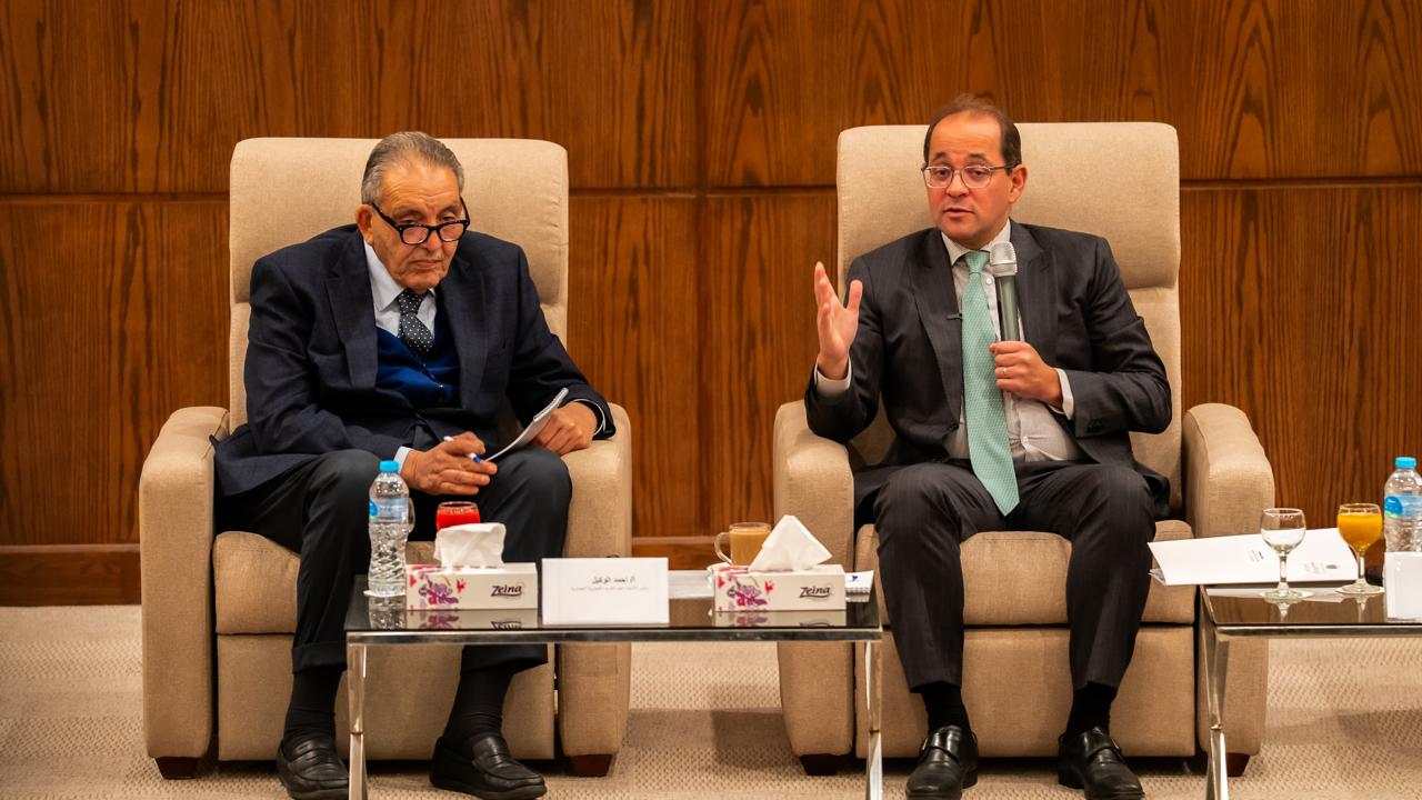 لقاء وزير المالية مع ممثلي المجتمع التجارى بمقر الاتحاد العام للغرف التجارية