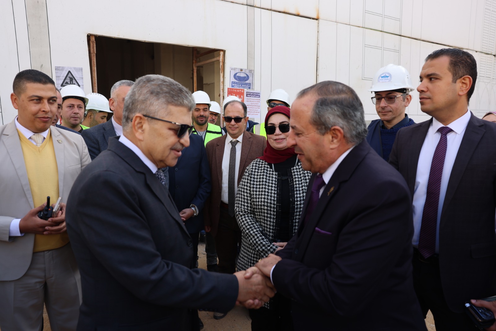 أسامة ربيع ومحافظ بورسعيد يتفقدان بعض المشروعات بالمحافظة